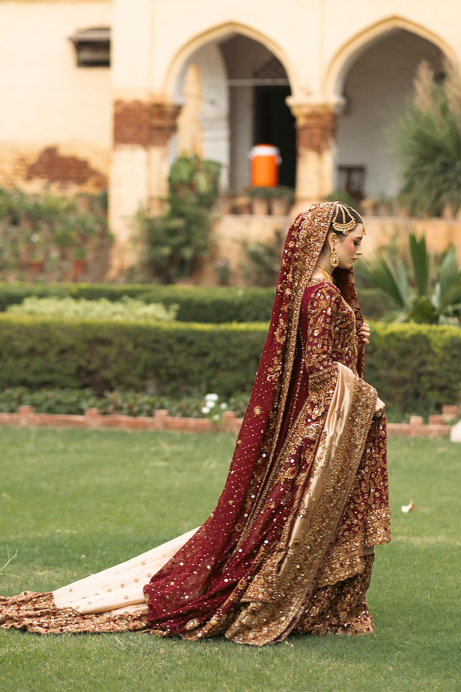 HS Double Dupatta Golden