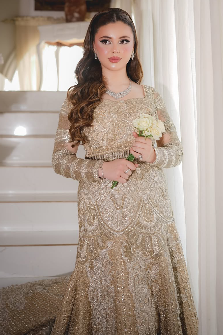 Aurelie-Zain Hashmi (Ayeza khan)