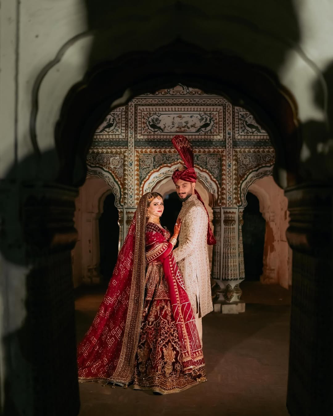 MOHSIN NAVEED RANJHA KAIF VELVET HALF SLEEVES- MNR15