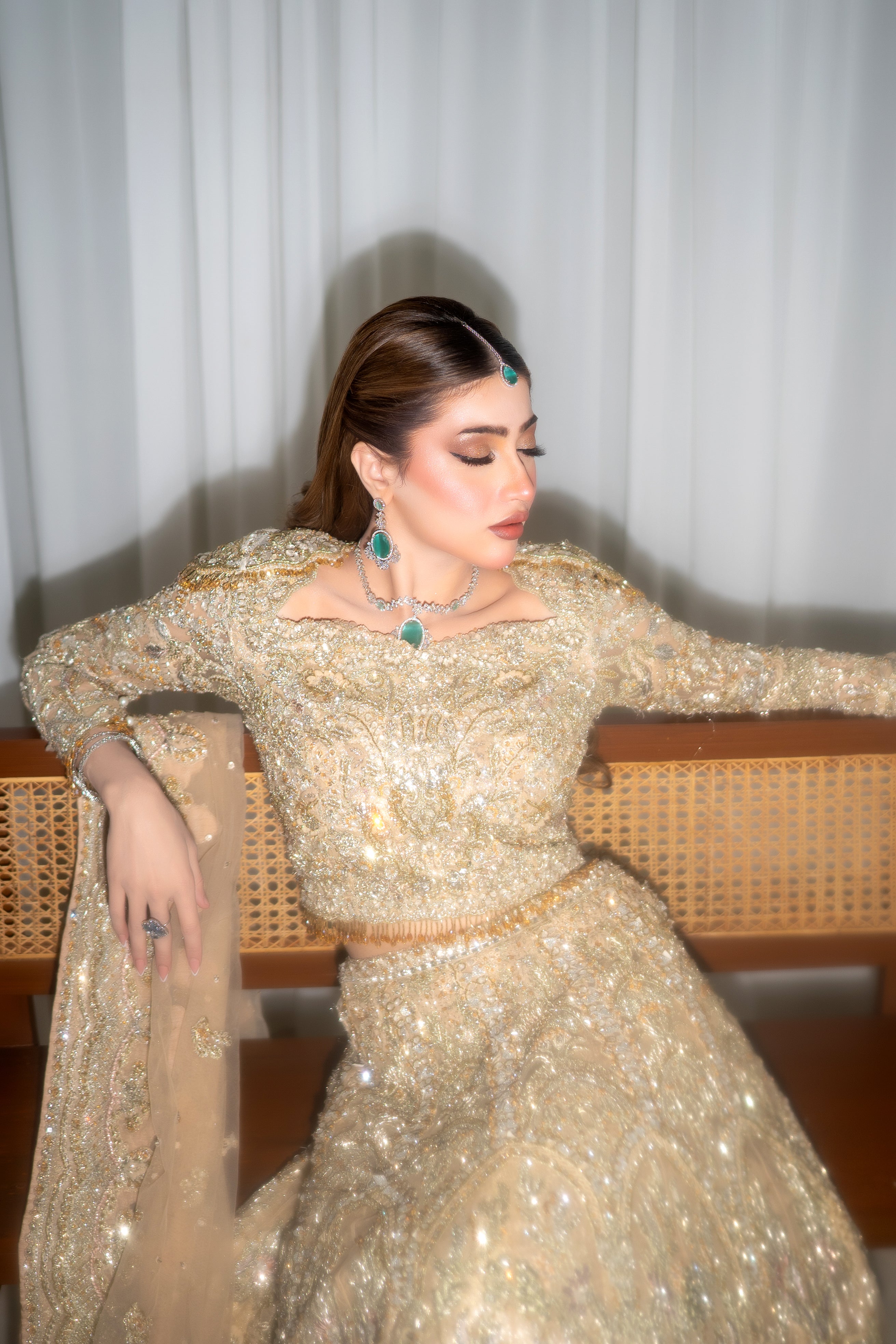 Suffuse Gold B-Fly-SUF13