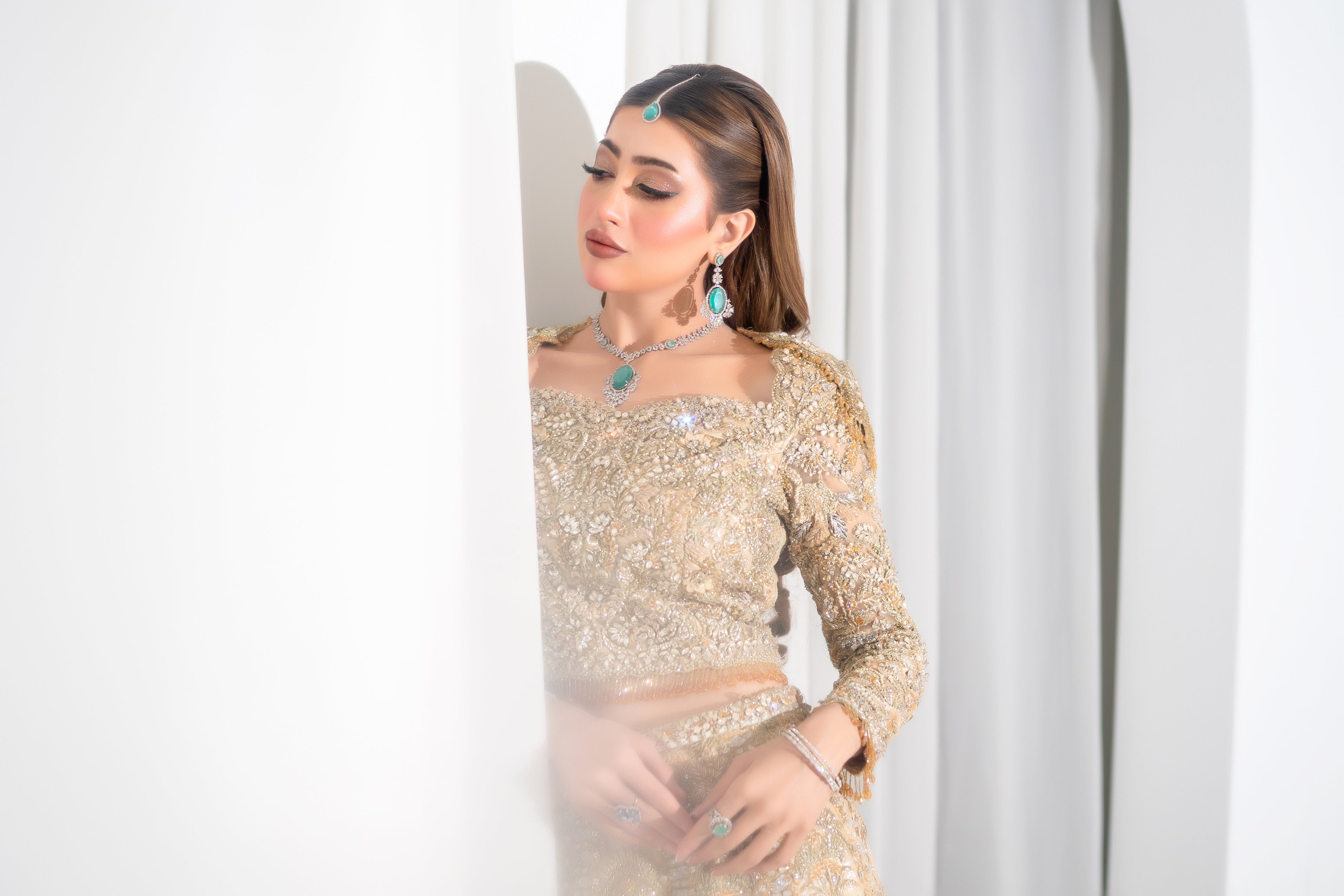 Suffuse Gold B-Fly-SUF13