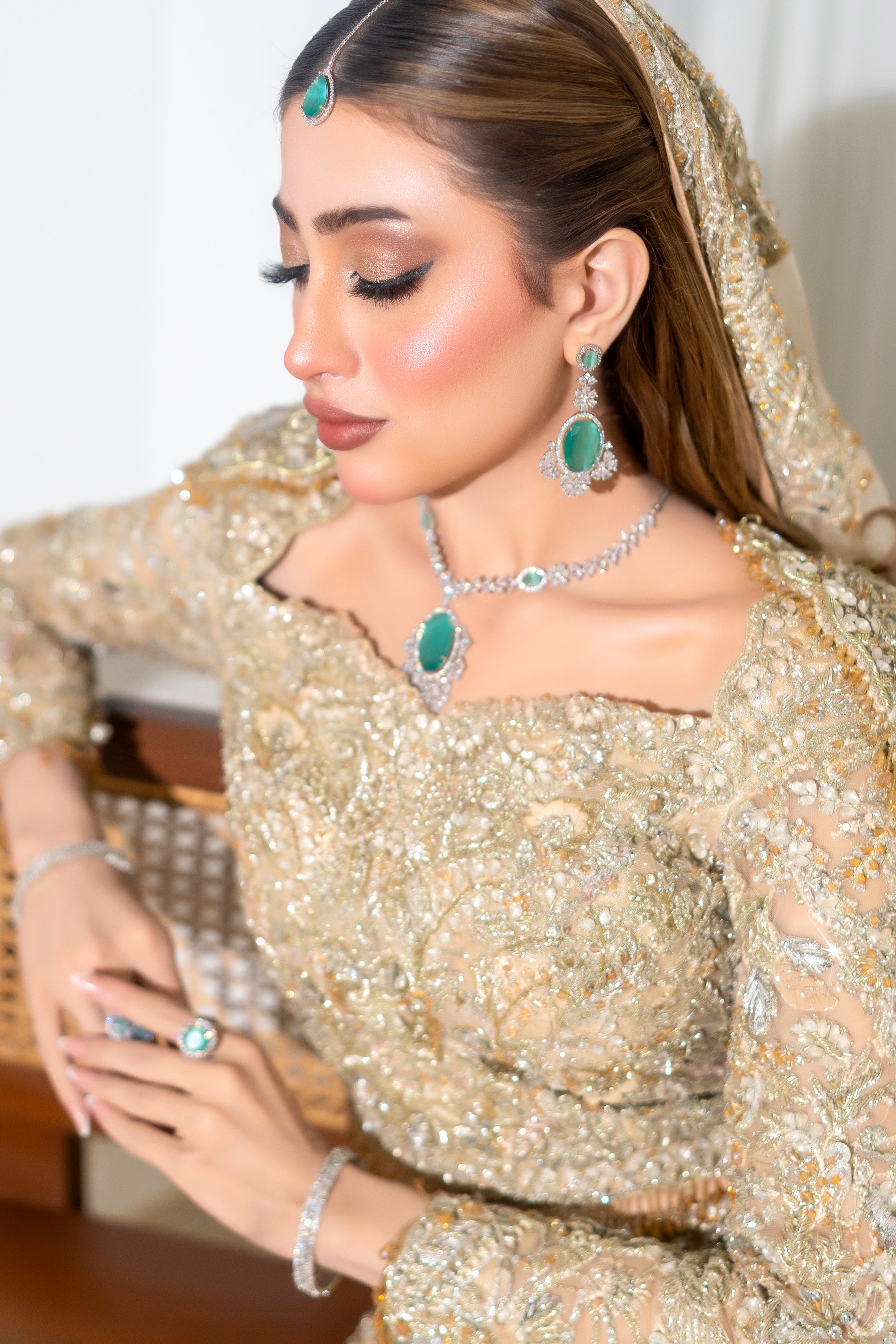 Suffuse Gold B-Fly-SUF13