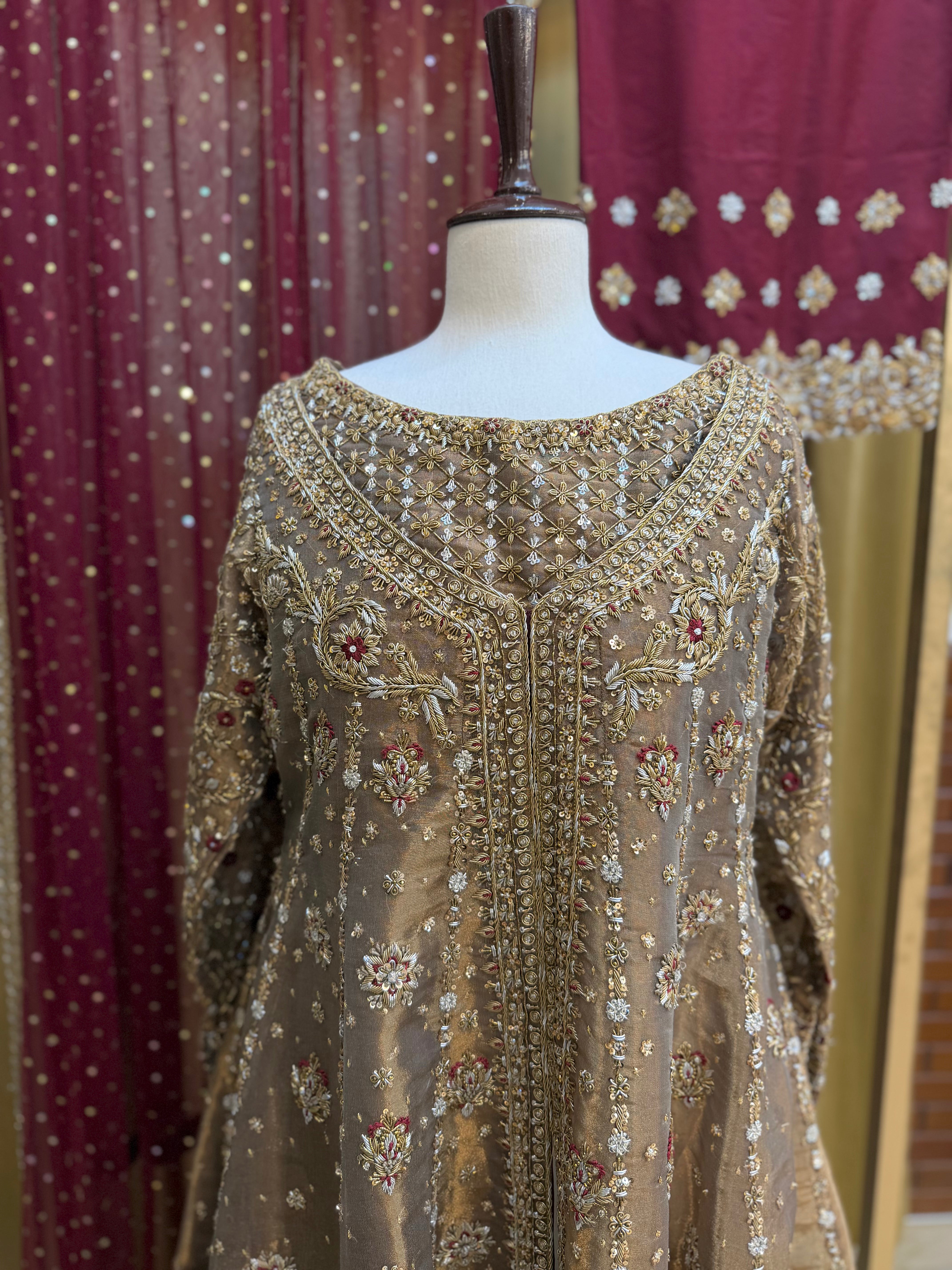HARIS SHAKEEL GOLD FORMAL MAROON DUPATTA-HS37
