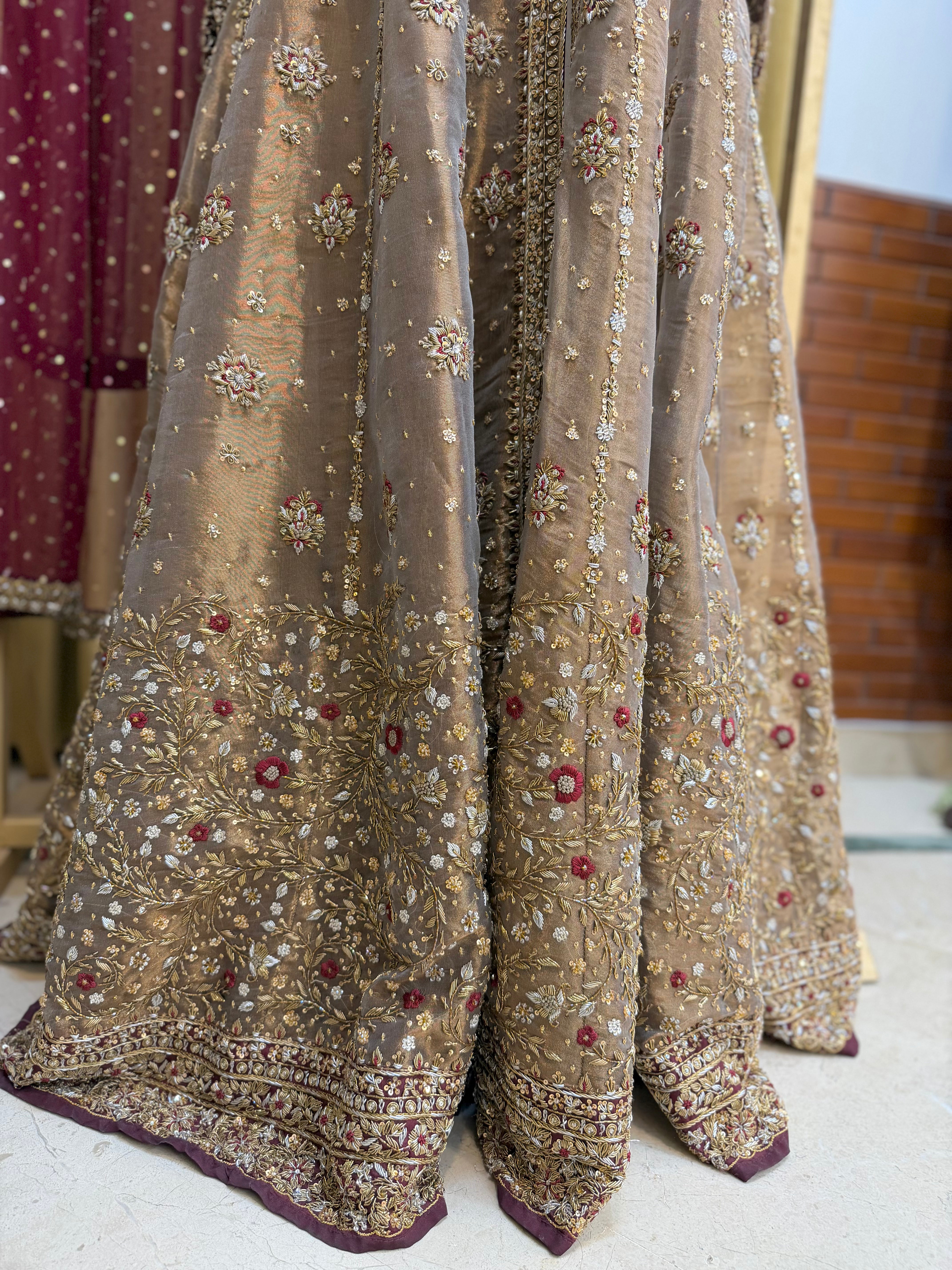 HARIS SHAKEEL GOLD FORMAL MAROON DUPATTA-HS37