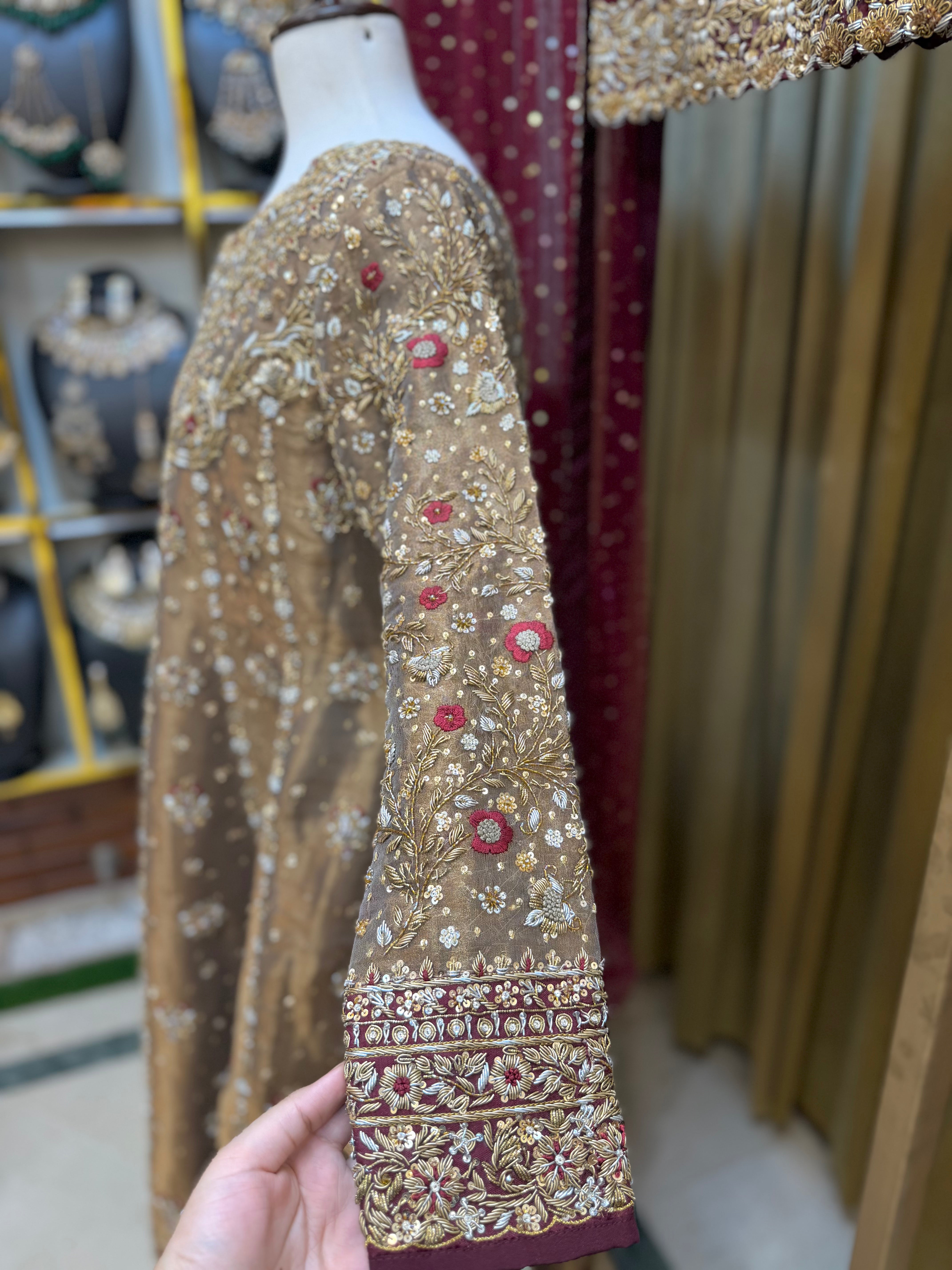 HARIS SHAKEEL GOLD FORMAL MAROON DUPATTA-HS37