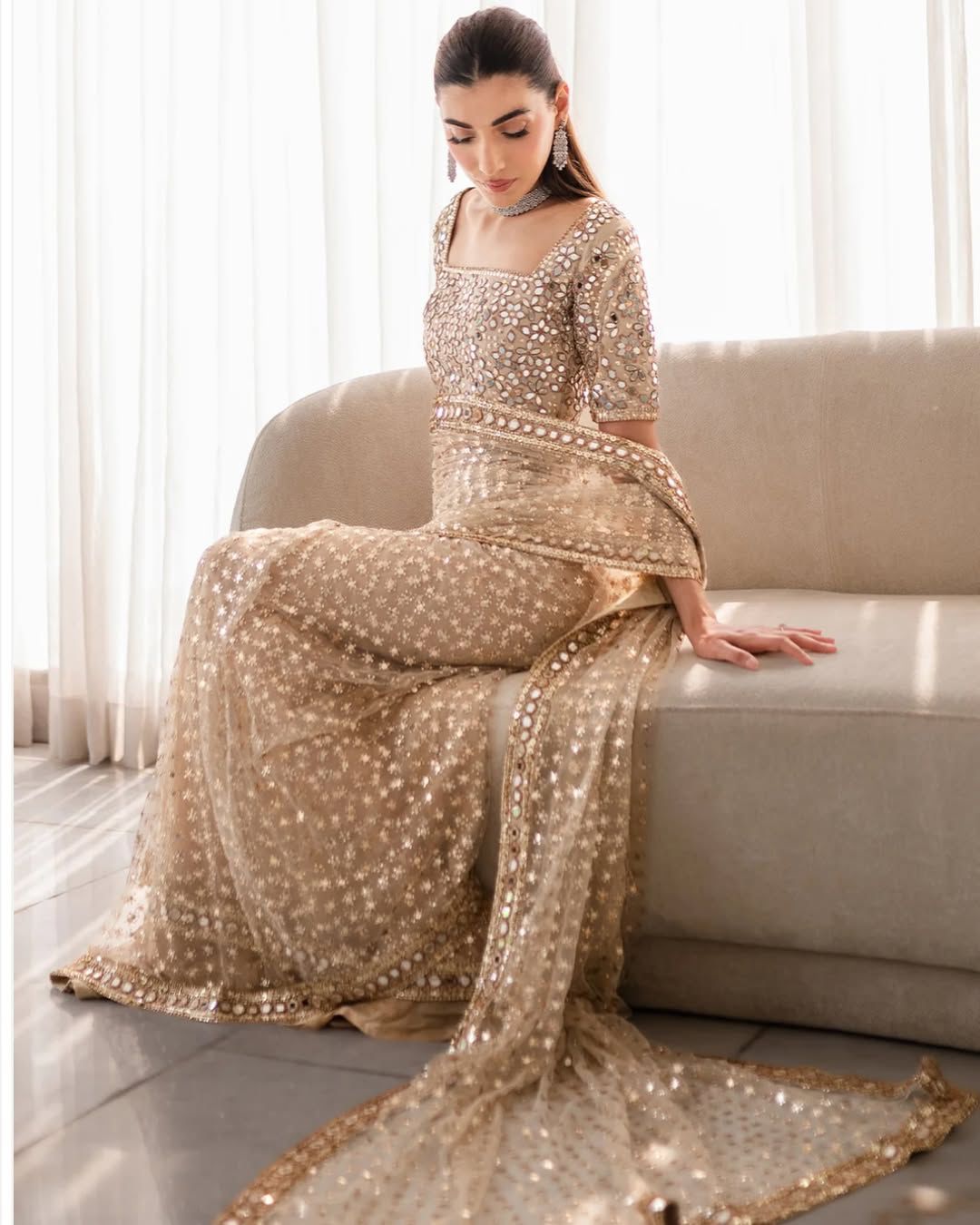 SHIKHWANI Alizeh-SH01