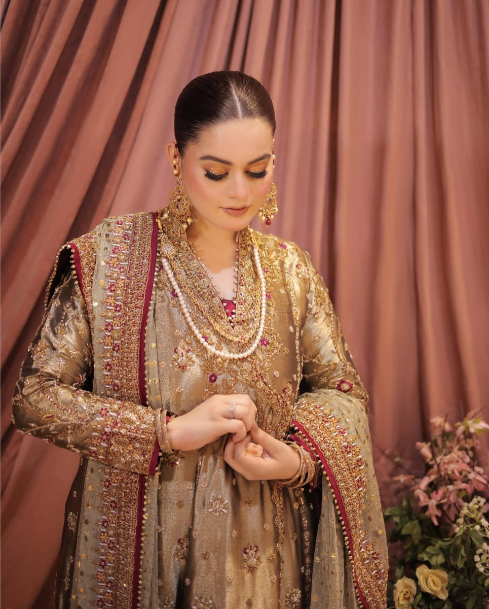HARIS SHAKEEL GOLDEN ANGARAKHA AIMAN KHAN