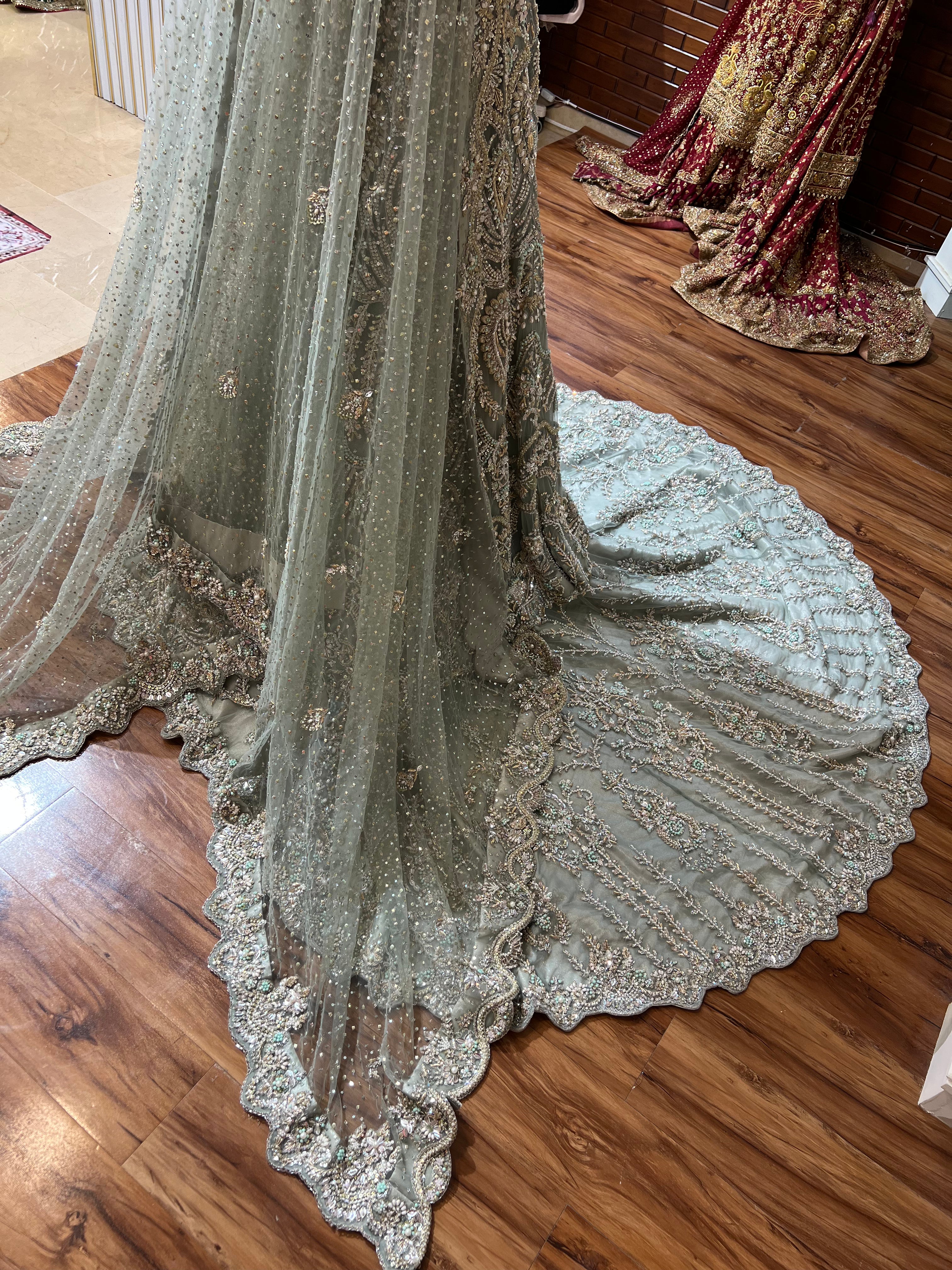 AHMAD SULTAN OLIVE GREEN TAIL MAXI-AS06
