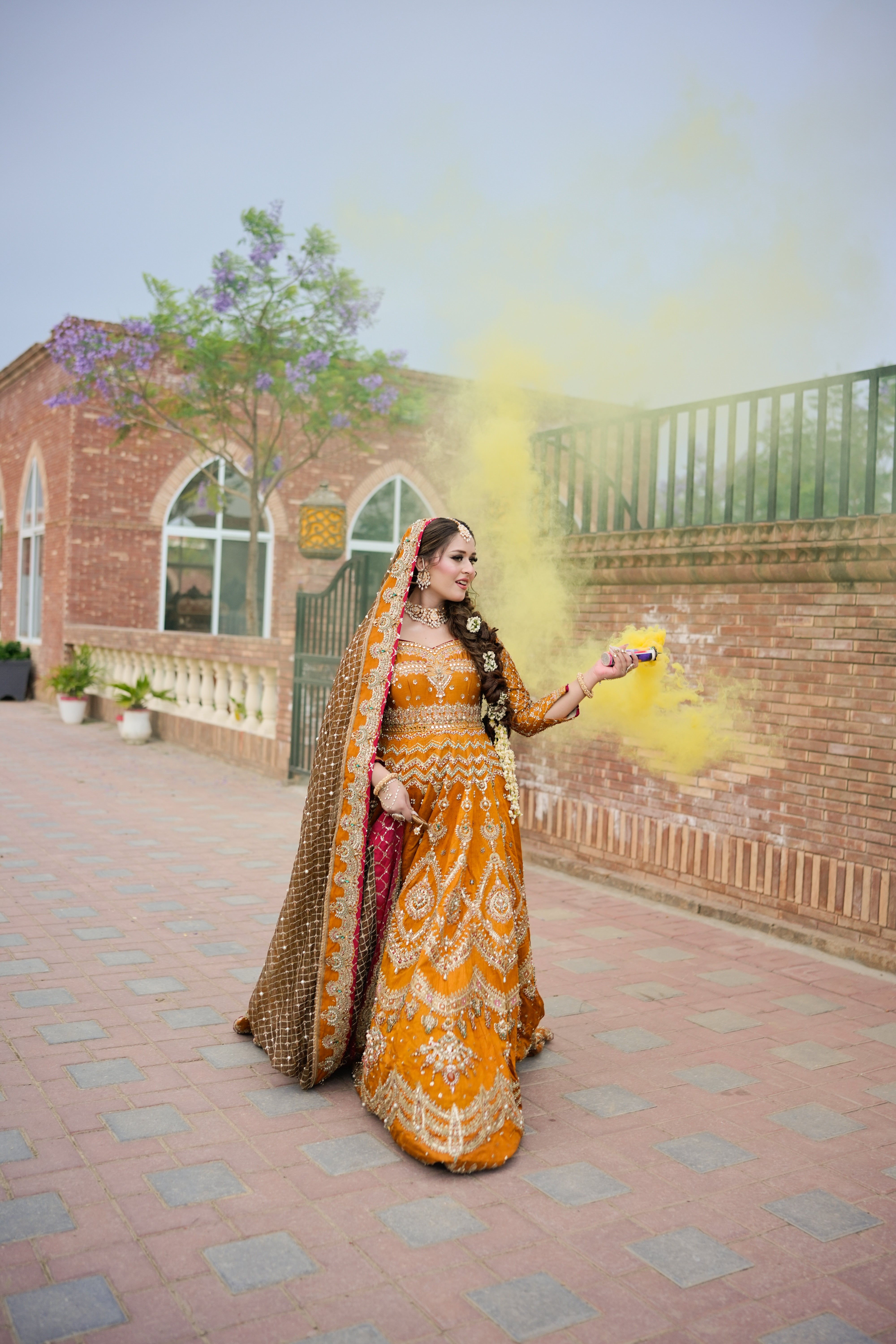 MNR QESAR MAHAL PISHWAS