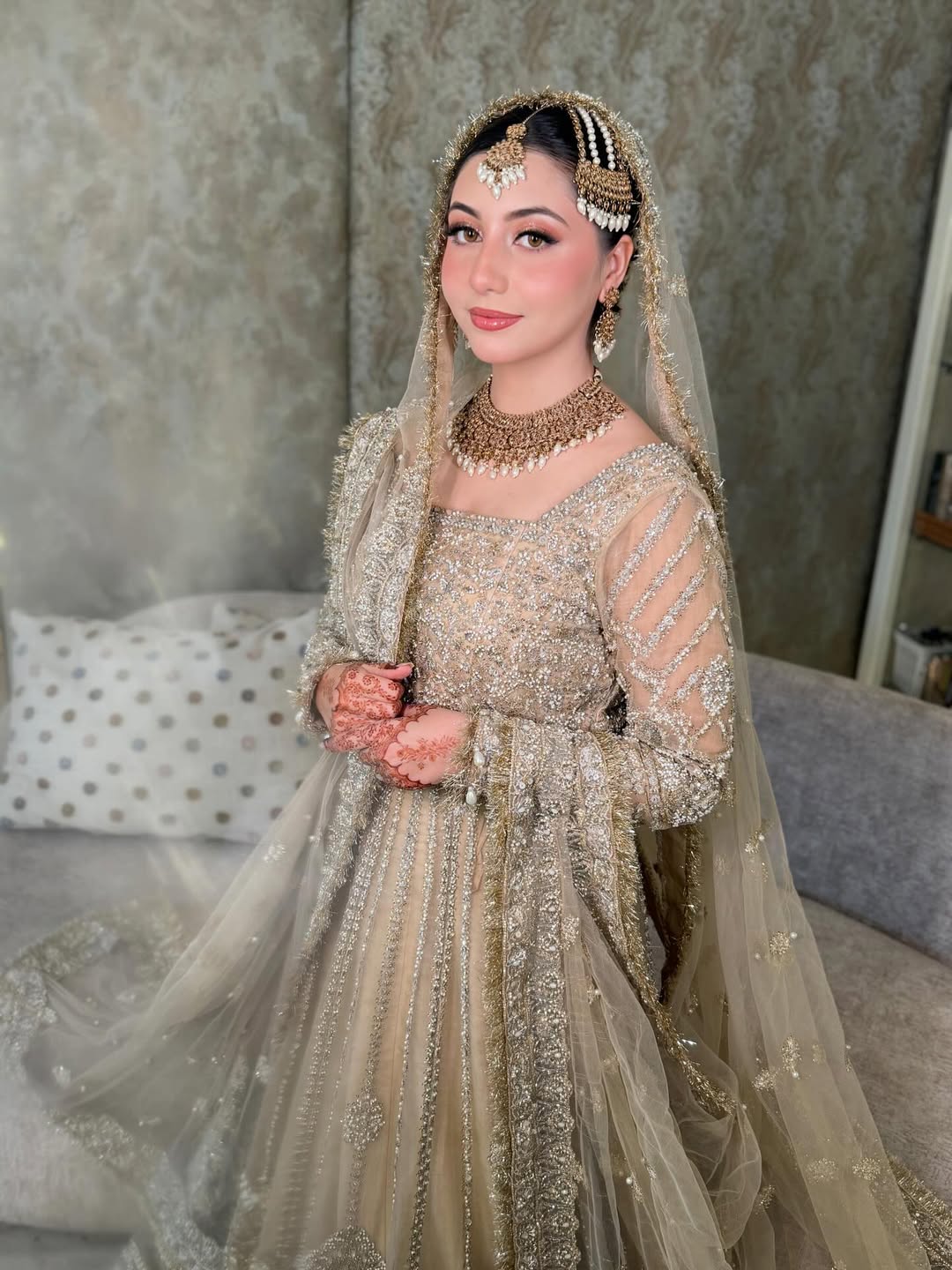 SAAD BIN SHAHZAD STELLA-SB01