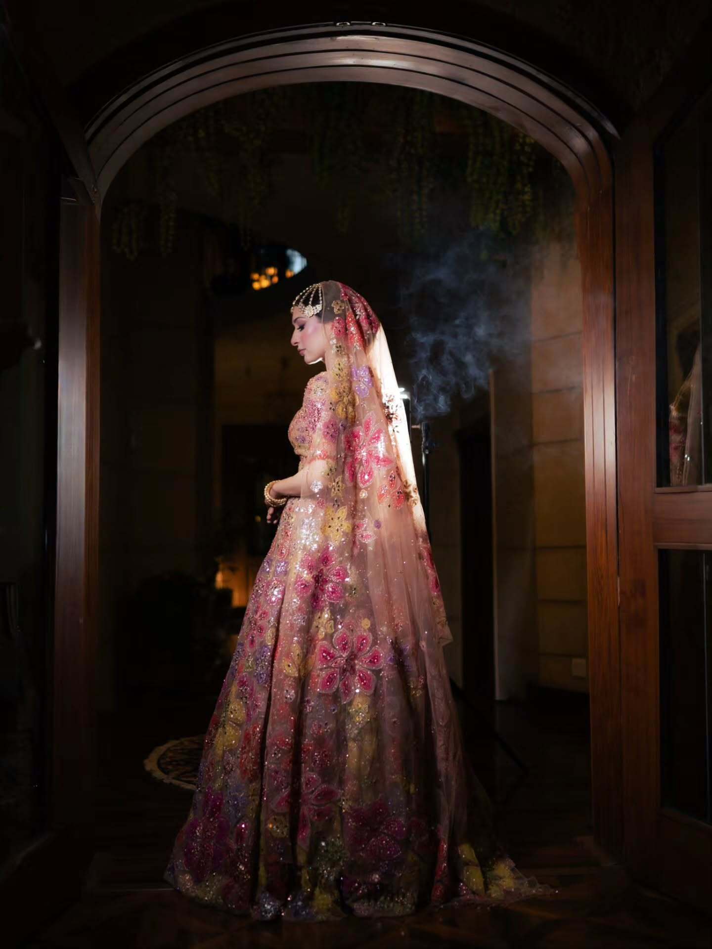 SEEMA GUJRAL MEHNDI
