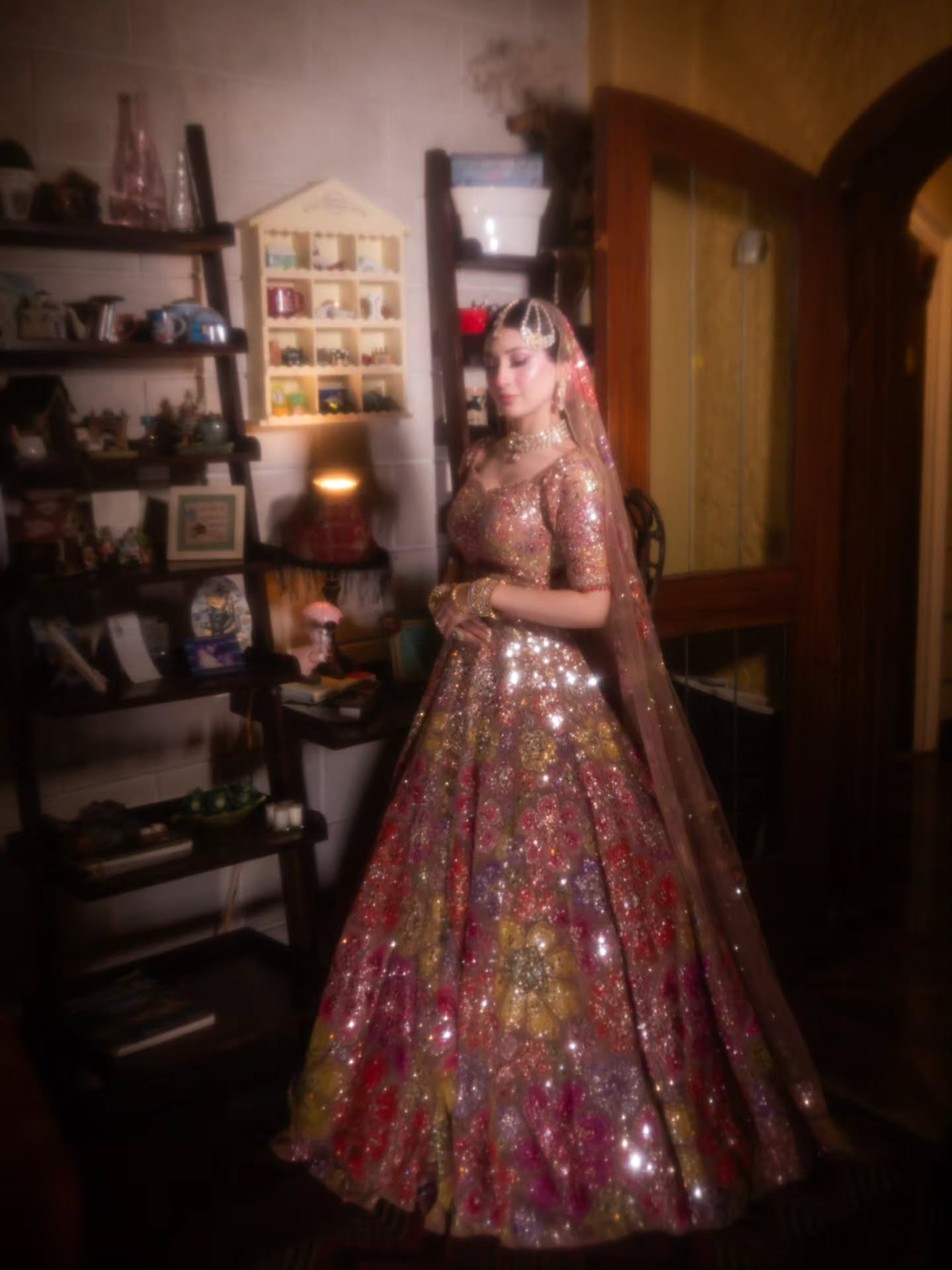 SEEMA GUJRAL MEHNDI