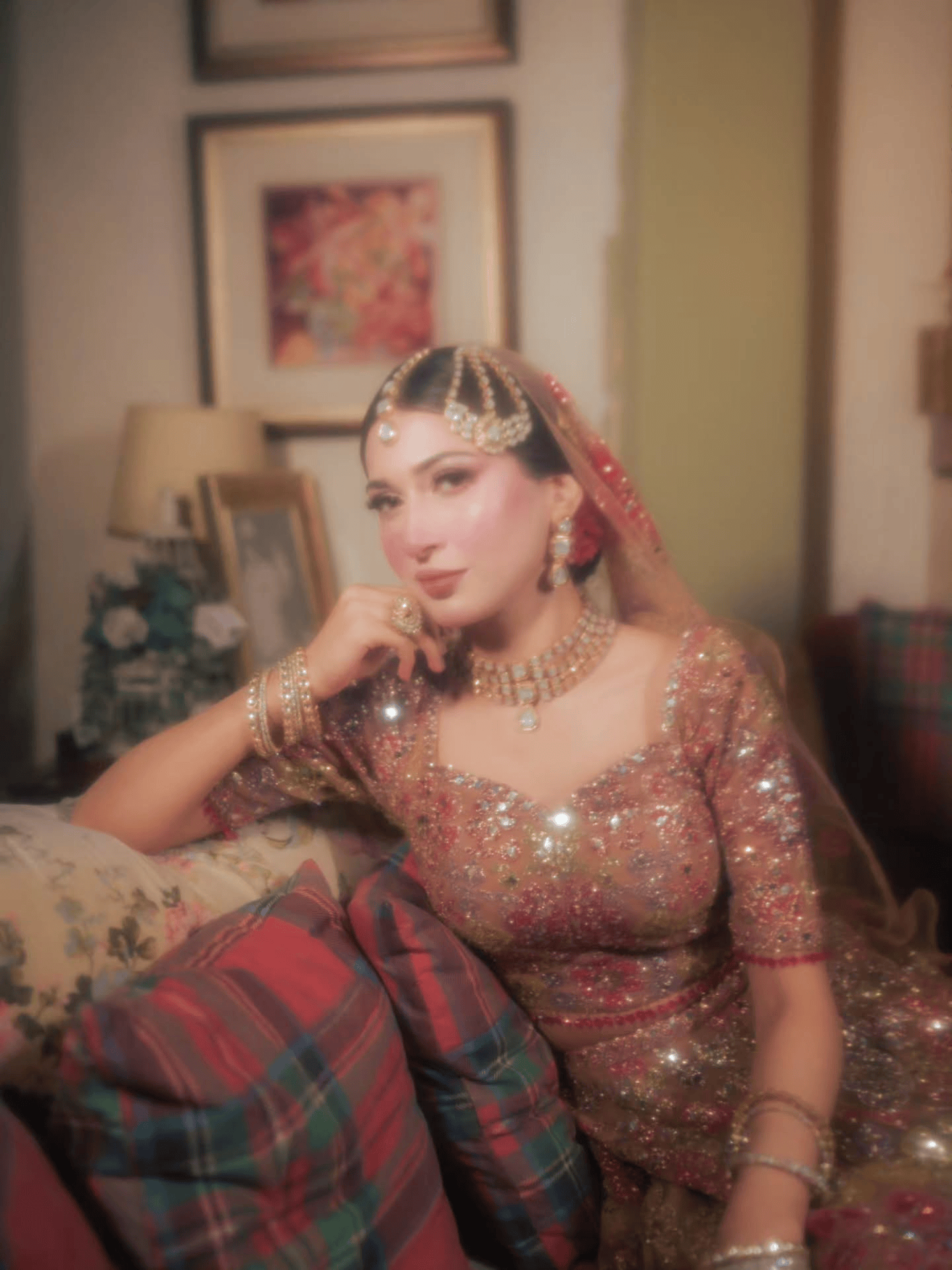 SEEMA GUJRAL MEHNDI