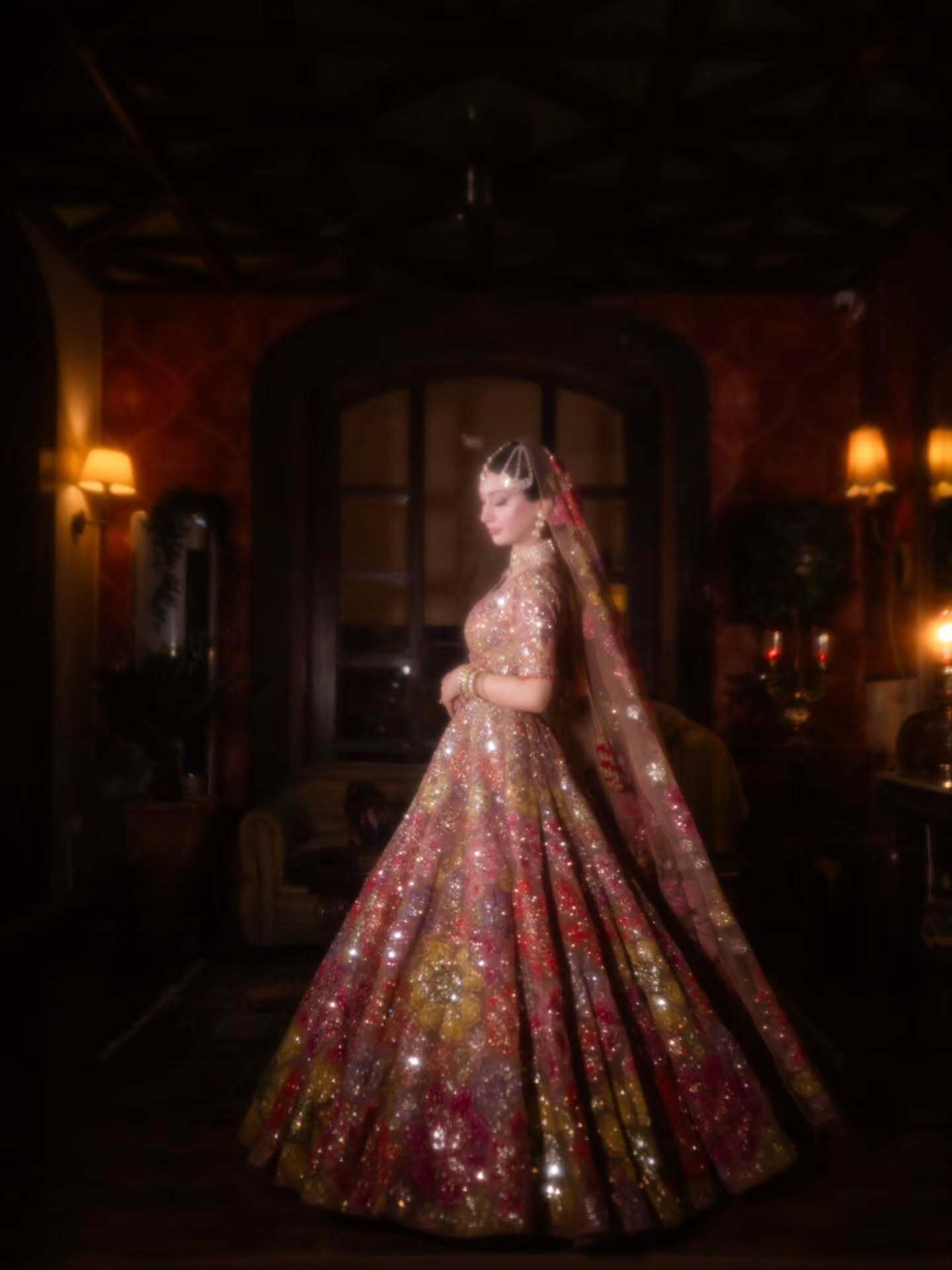 SEEMA GUJRAL MEHNDI