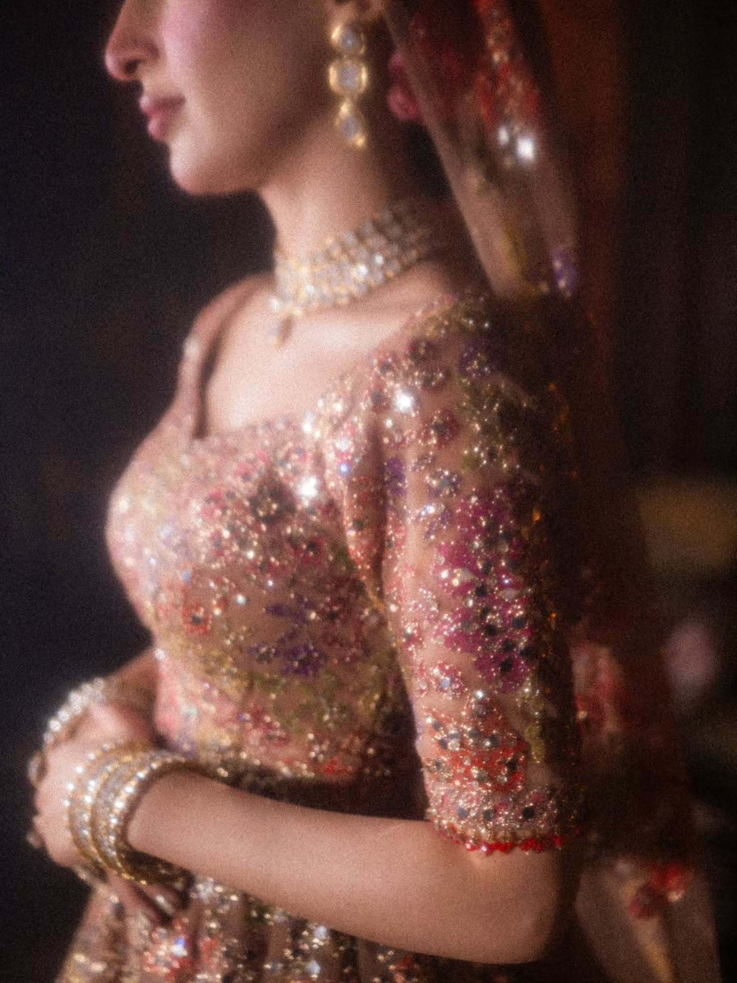 SEEMA GUJRAL MEHNDI