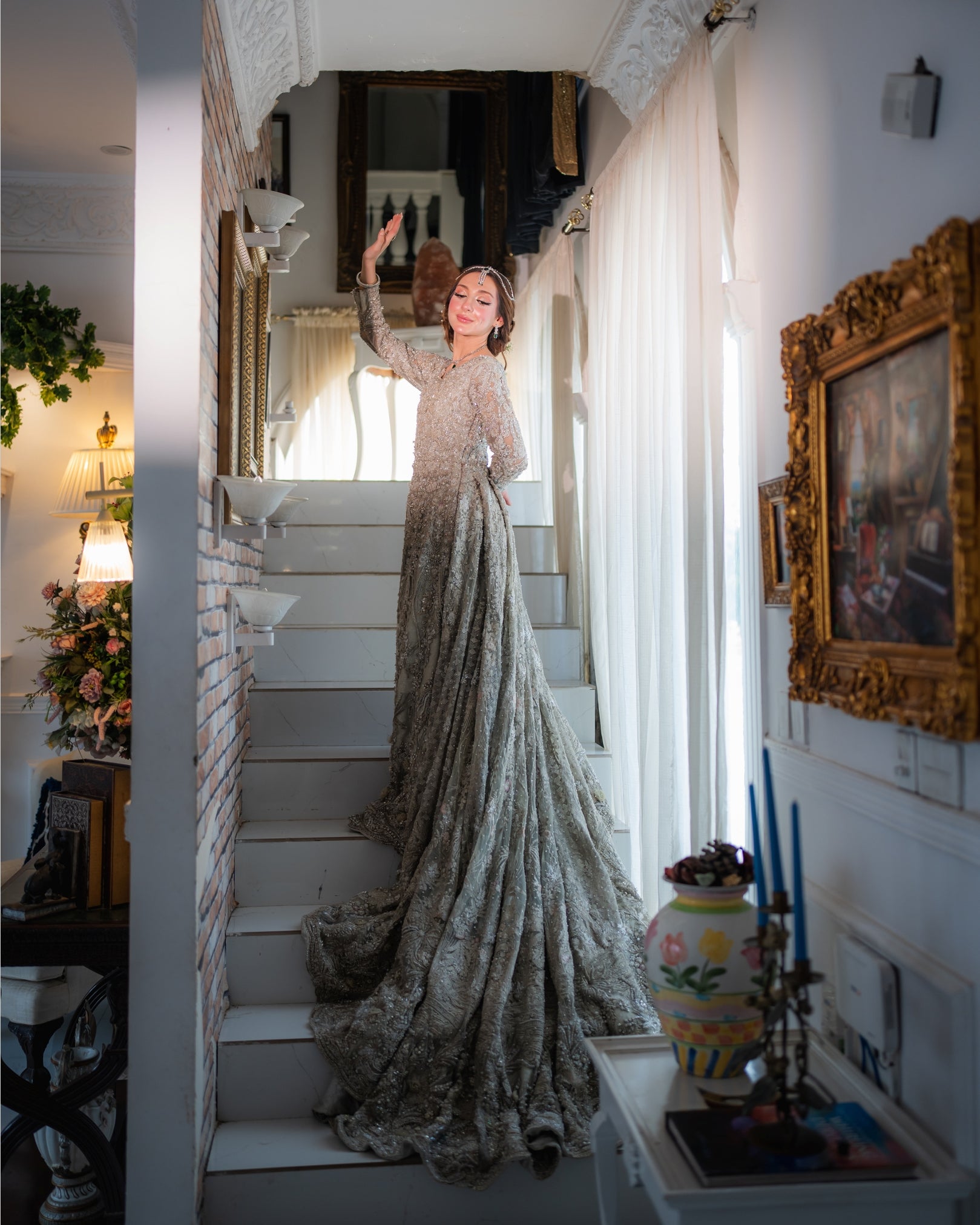 Suffuse Grey Tail- SUF01