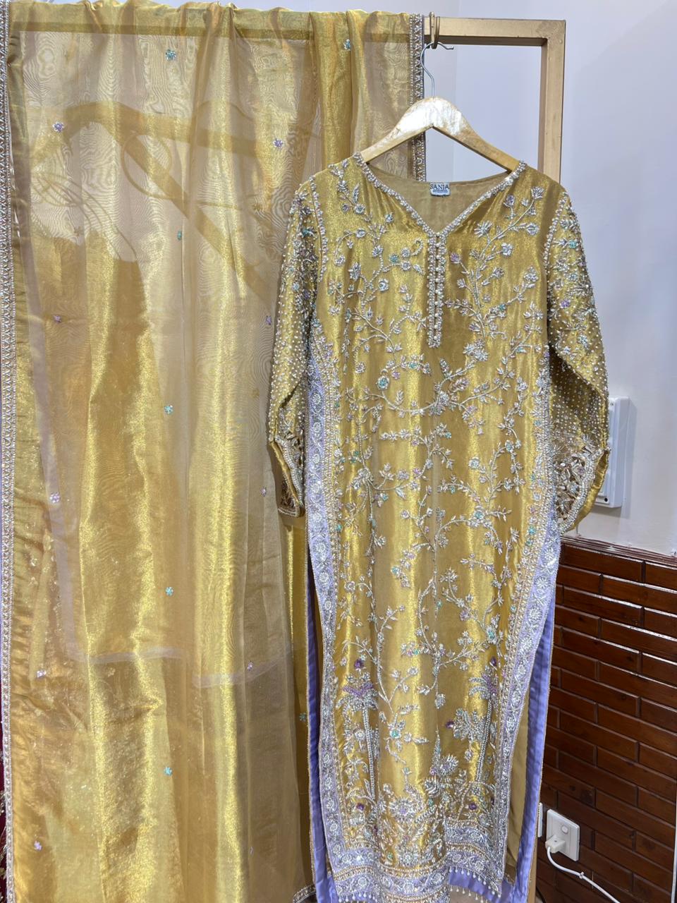 Sania Maskatiya Yusra-SM02