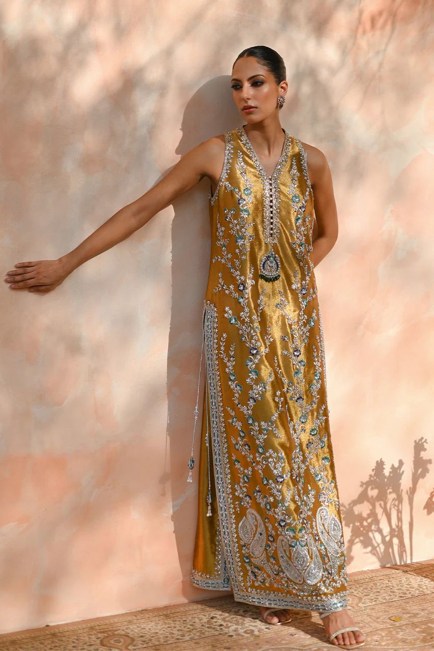 Sania Maskatiya Yusra-SM02