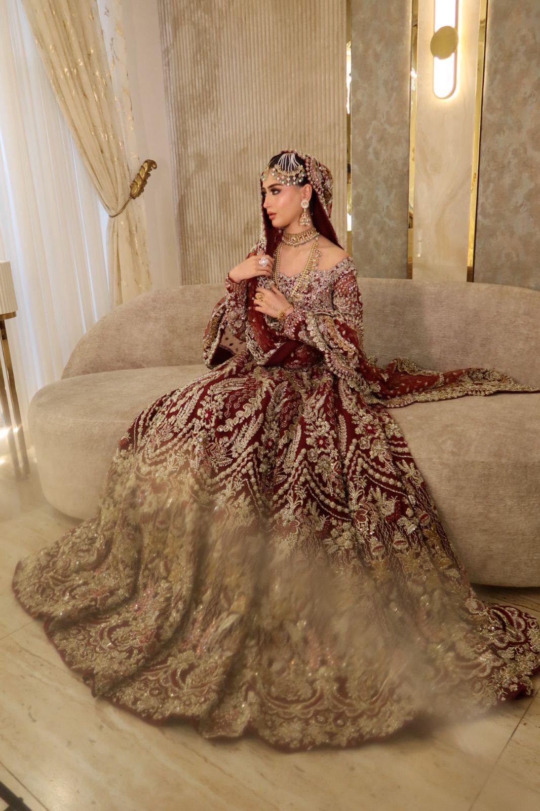 REPUBLIC EVELIANA NEW-RP18