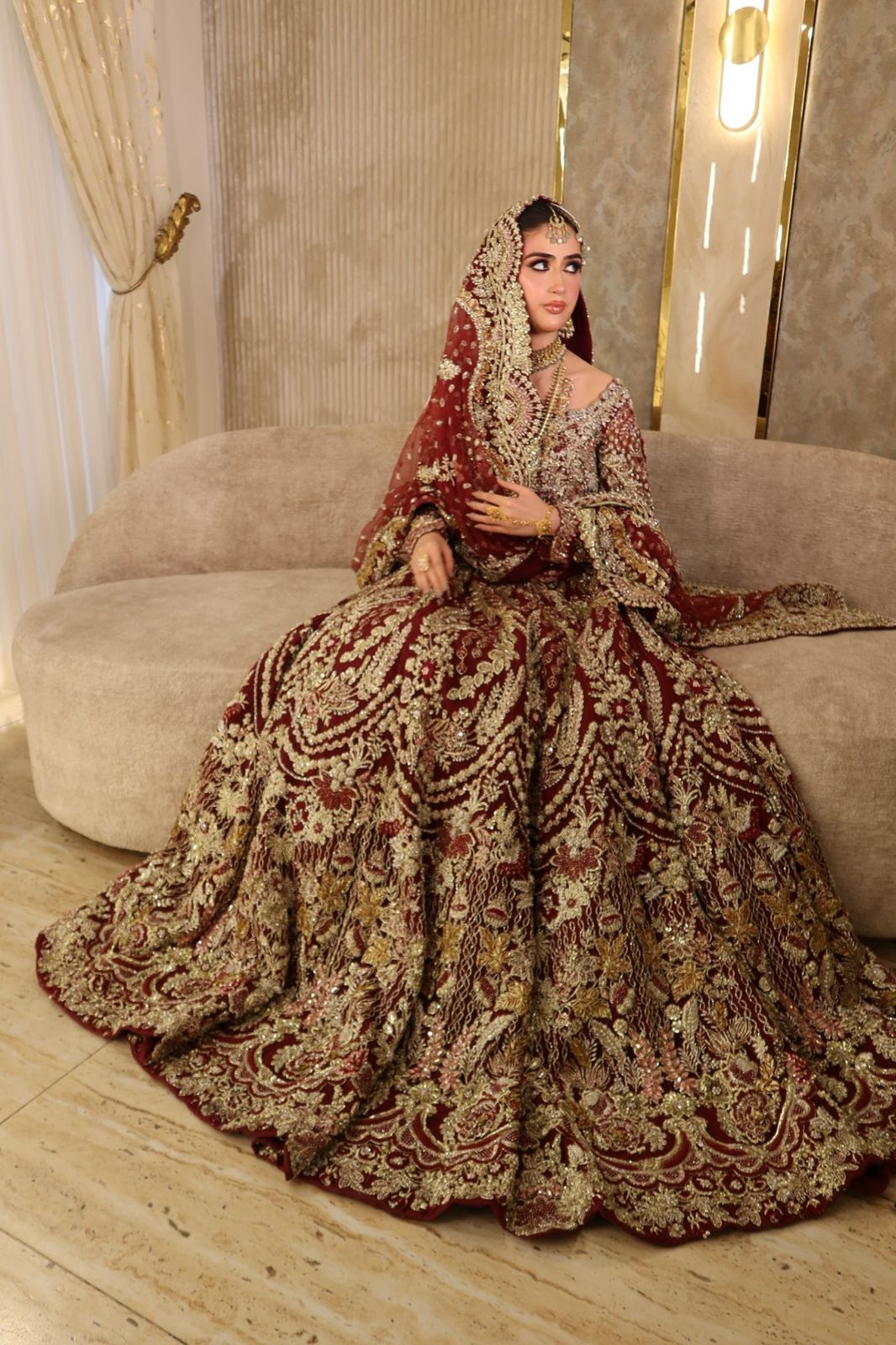REPUBLIC EVELIANA NEW-RP18