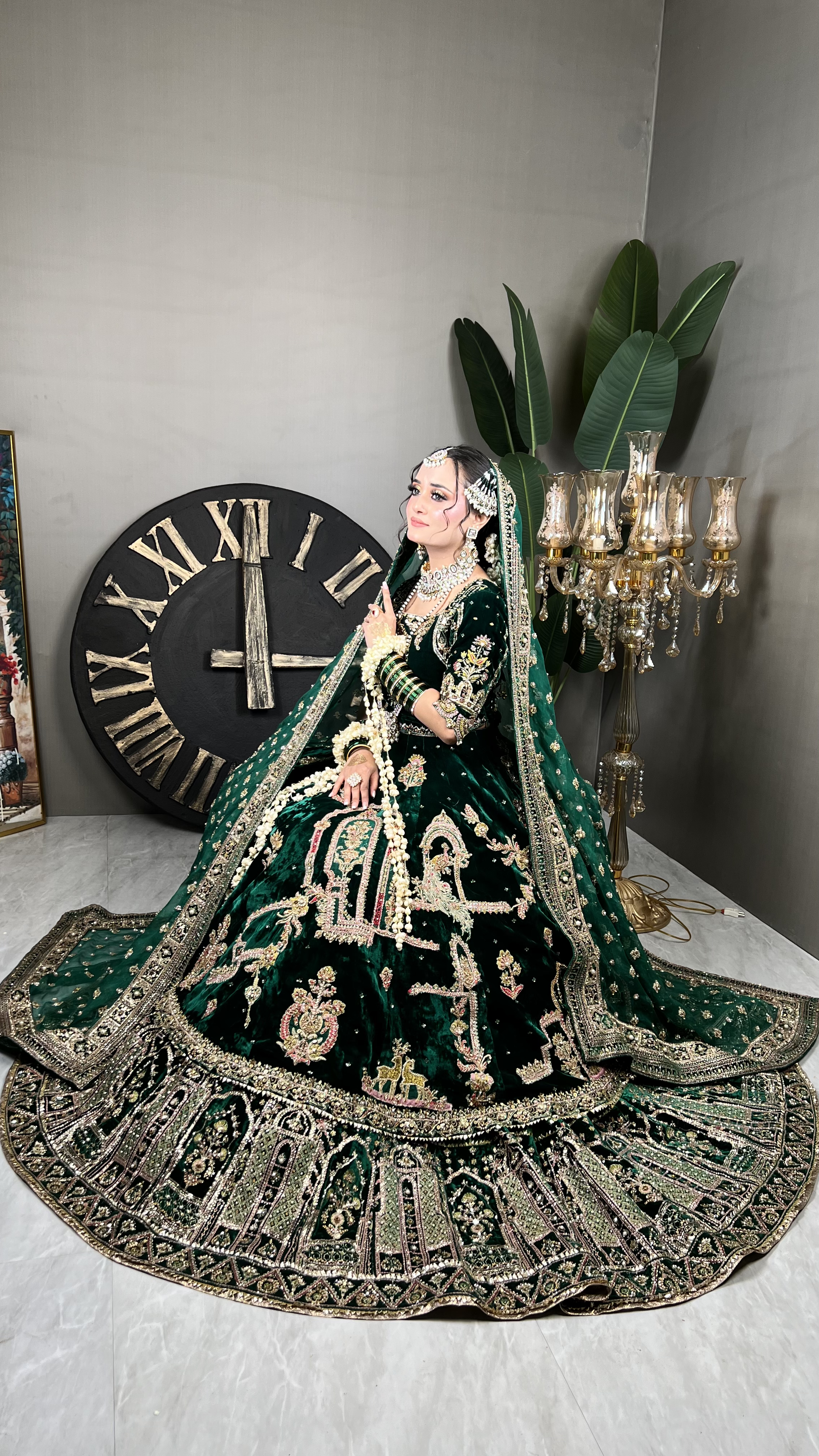 MNR ZAMAIRE VELVET GREEN