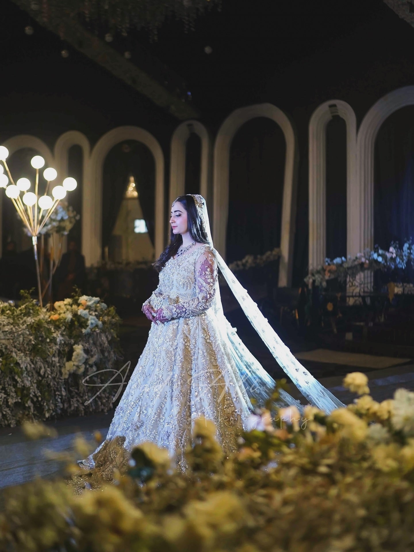 Republic Wings Ivory Beige-RP14