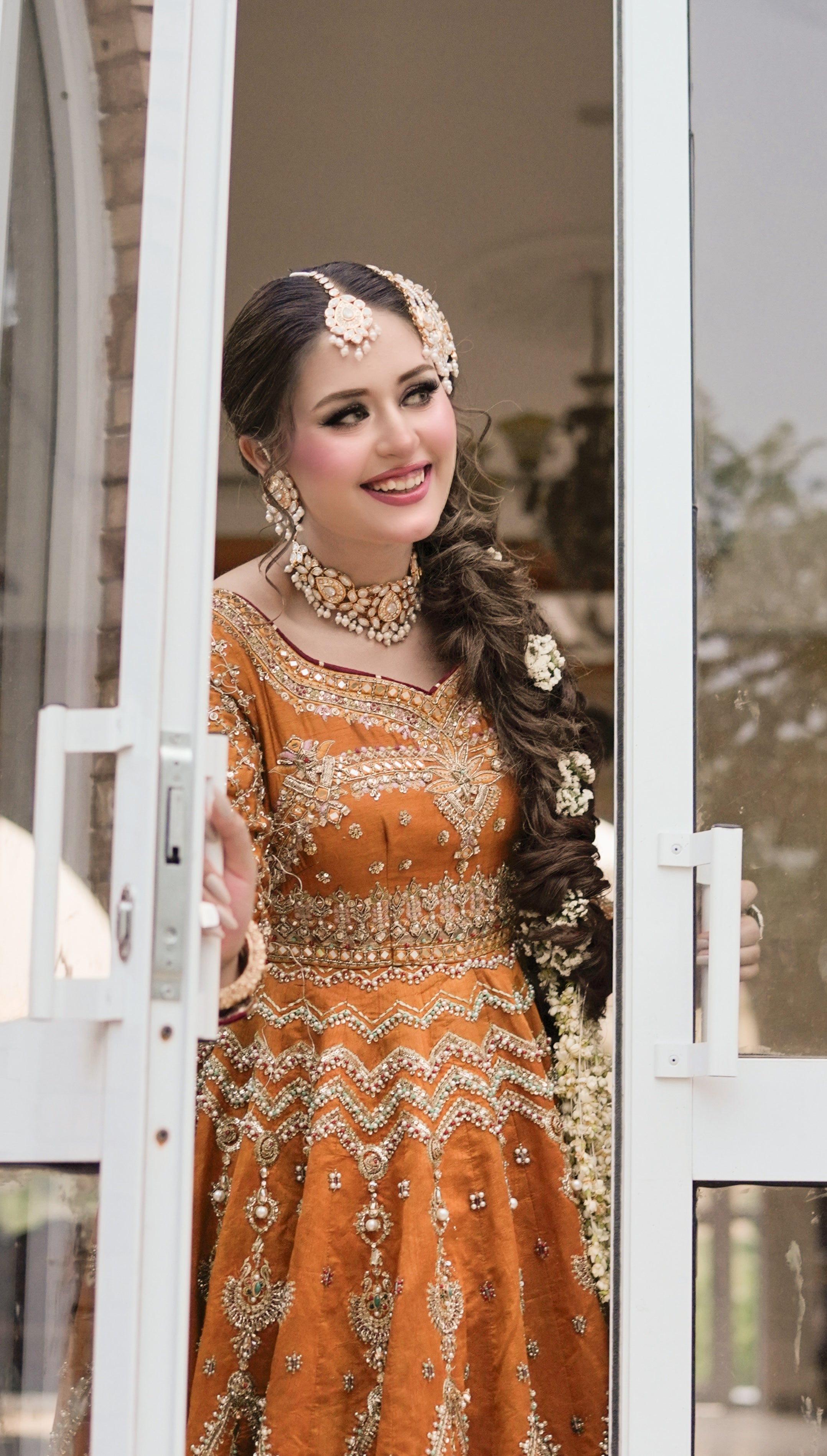 MNR QESAR MAHAL PISHWAS