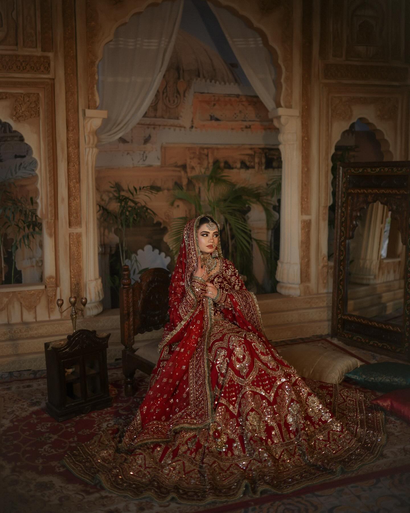 MNR Waheeda Velvet Choli-MNR18