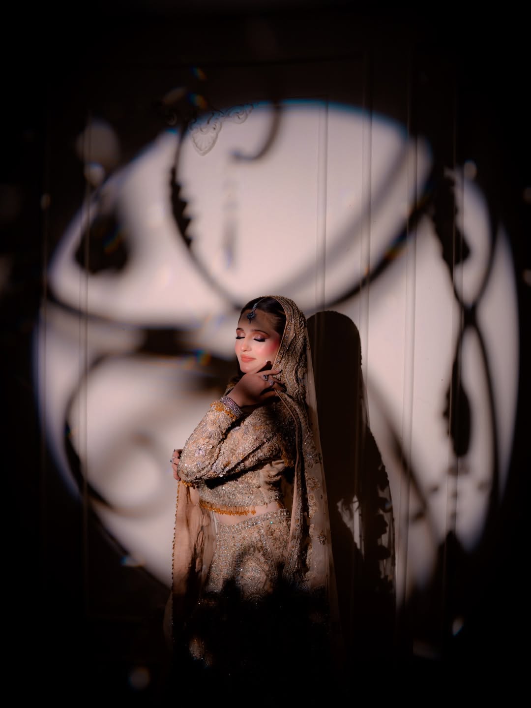 Suffuse Gold B-Fly-SUF13