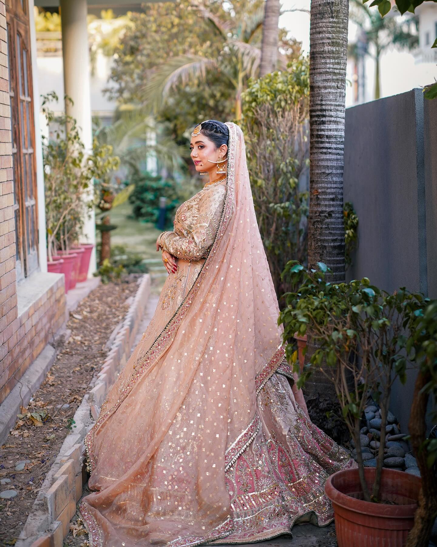 MNR QAND LEHENGA CHOLI-MNR41