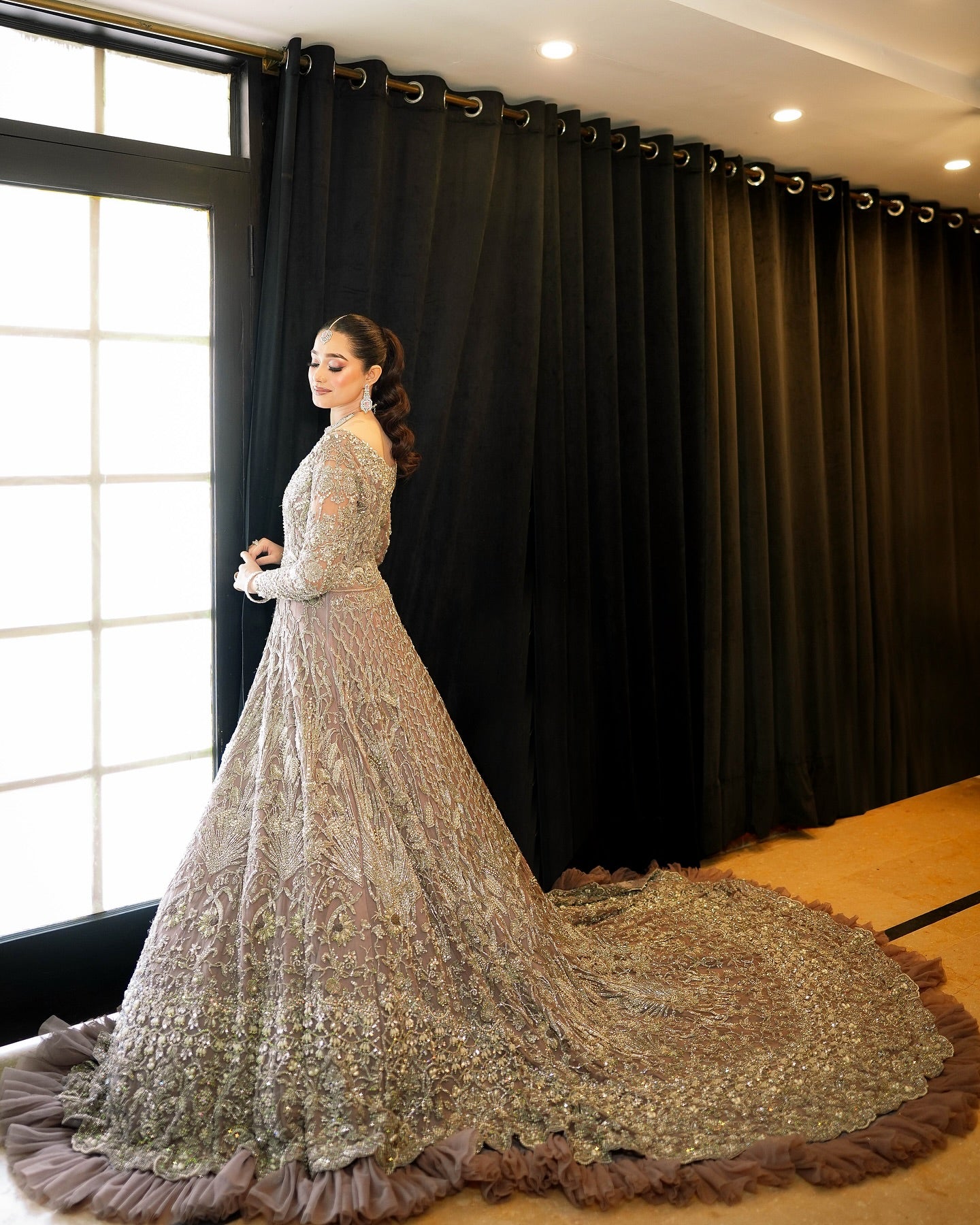 REPUBLIC BRIDES LILAC-RP16