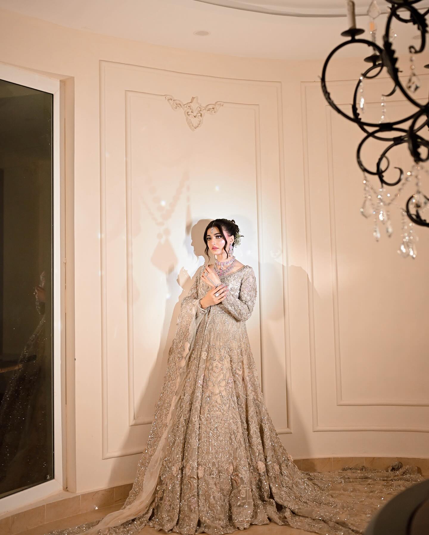 Suffuse Grey Frill-SUF12