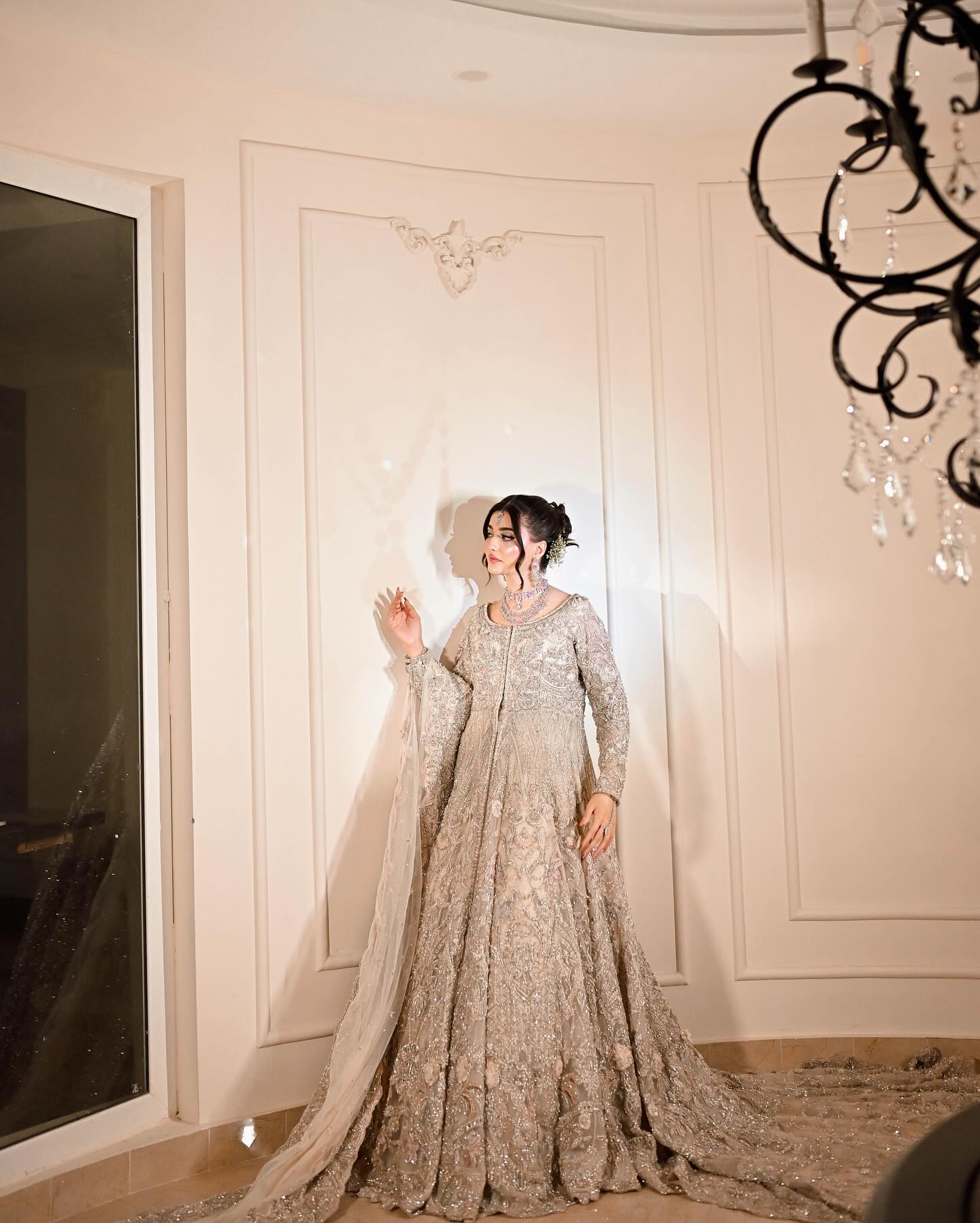 Suffuse Grey Frill-SUF12