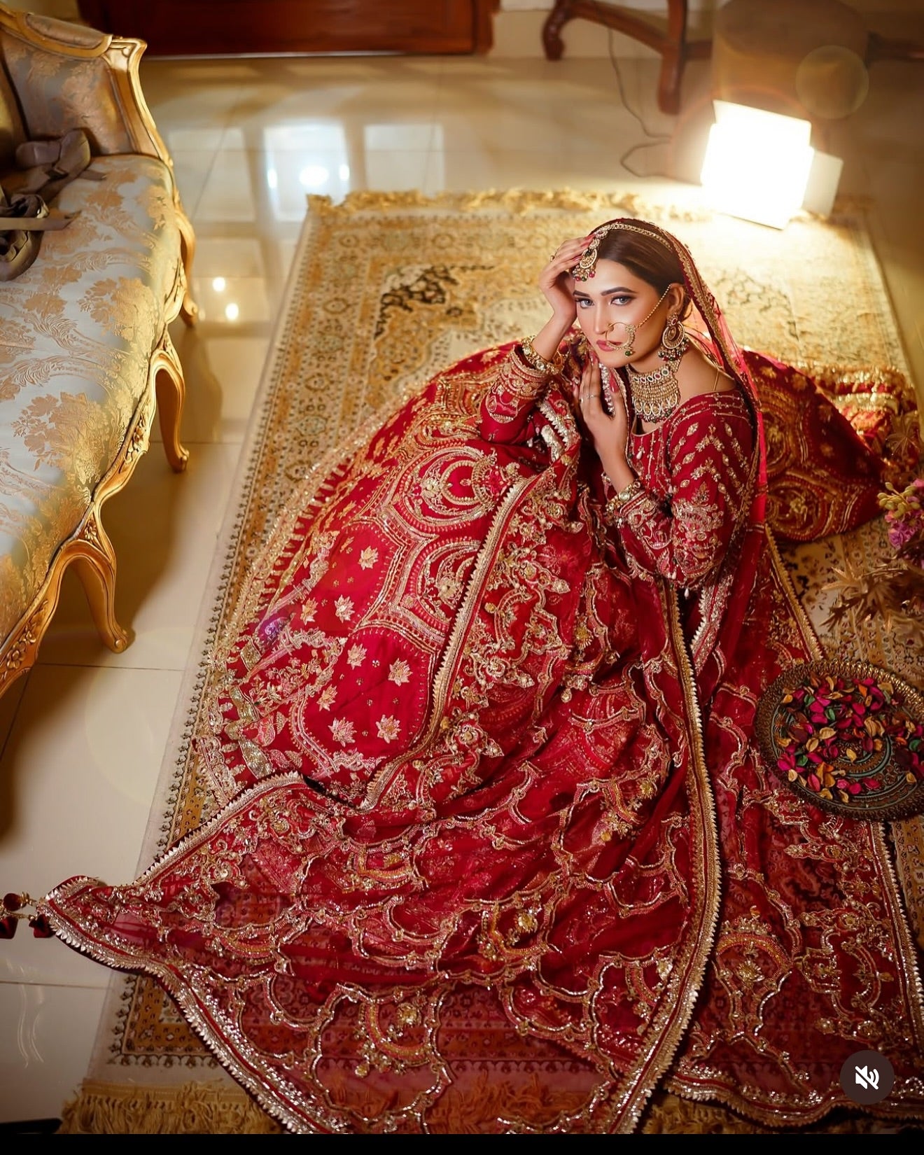 MNR SULTANA RAWSILK RED-MNR01