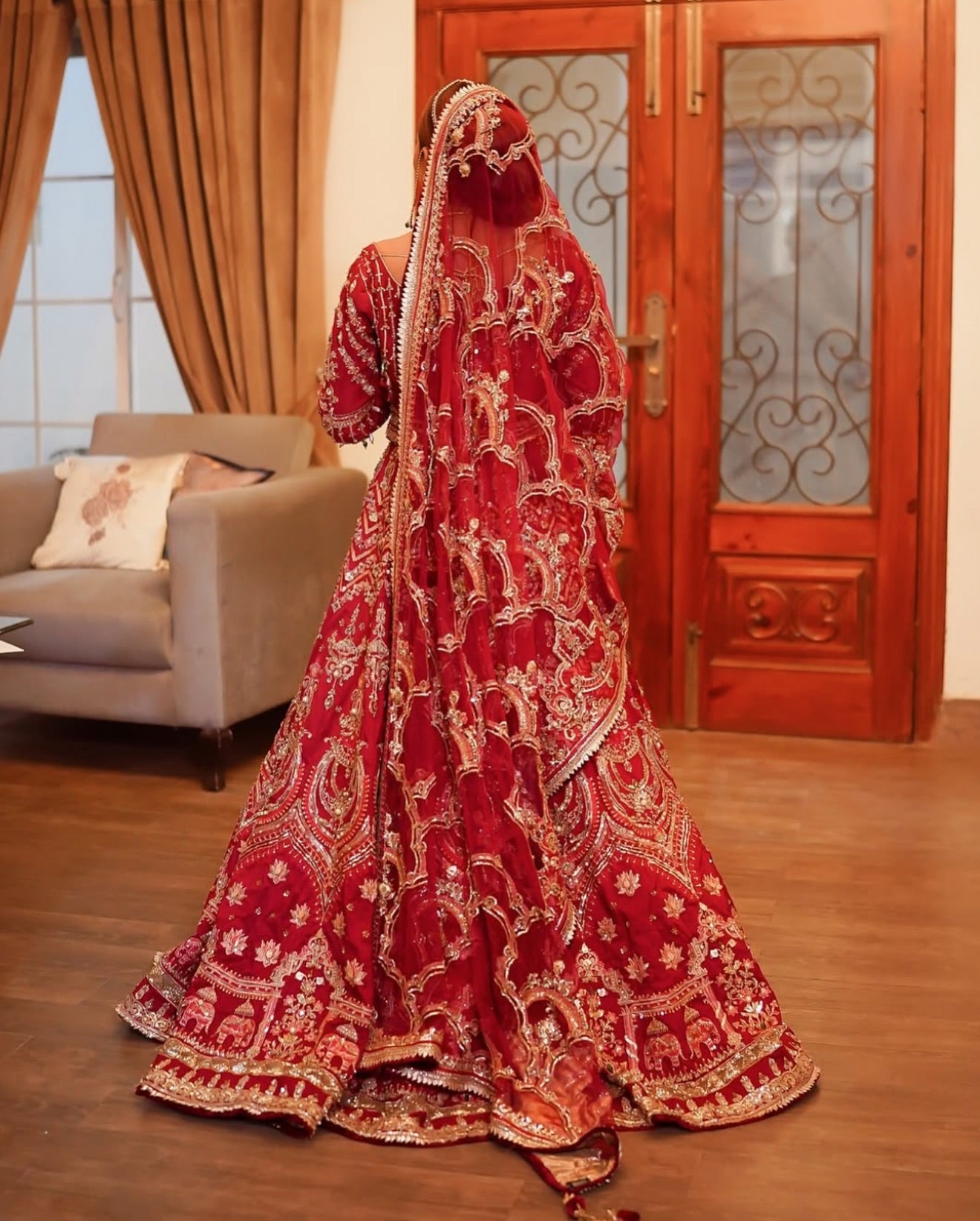 MNR SULTANA RAWSILK RED-MNR01