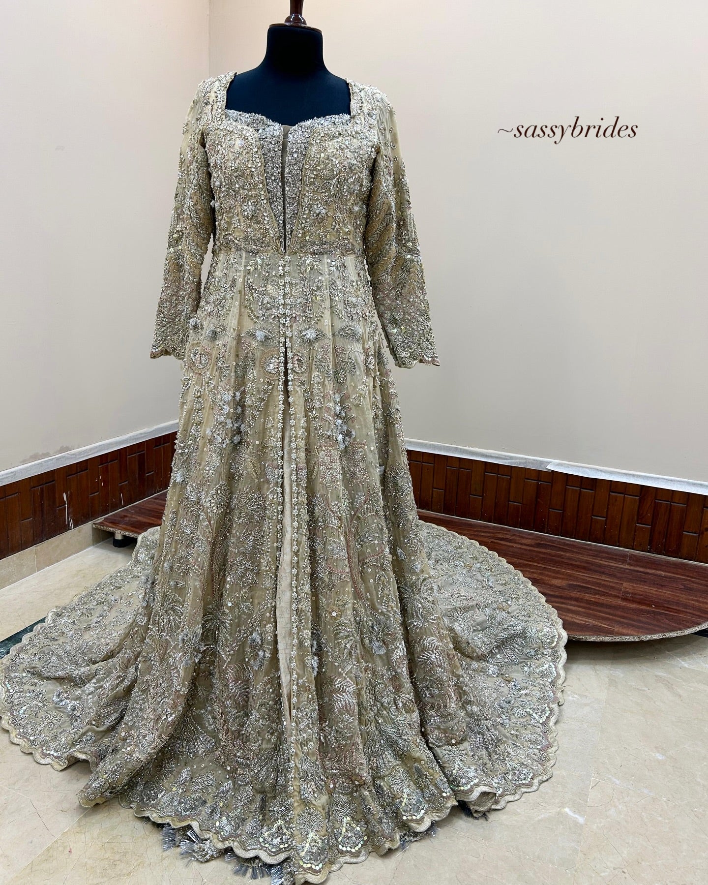SUFFUSE BEIGE TAIL MAXI FOR SALE