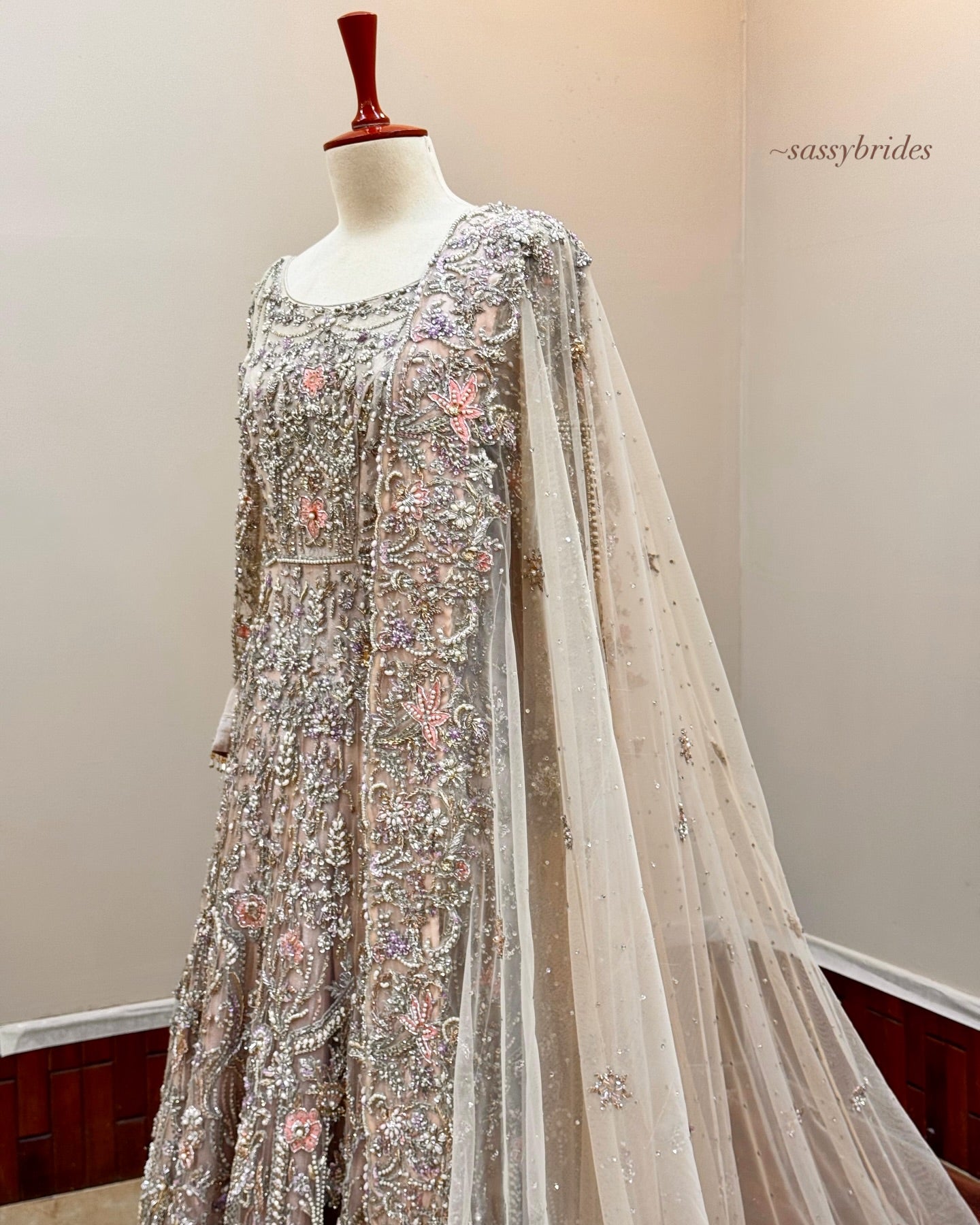 AHMAD SULTAN MAXI FOR SALE