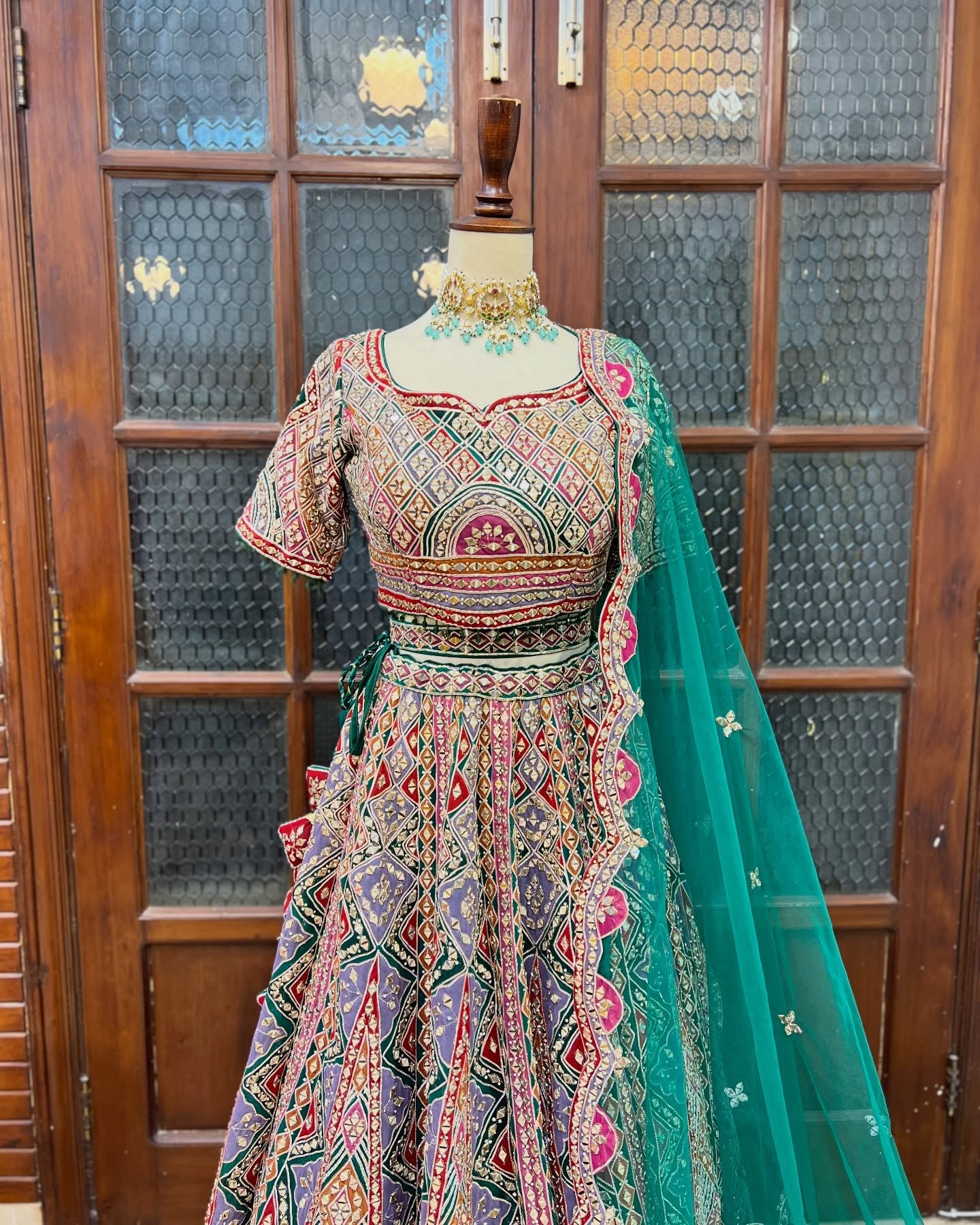 MINAHIL & SOHA GREEN LEHENGA CHOLI-MS01