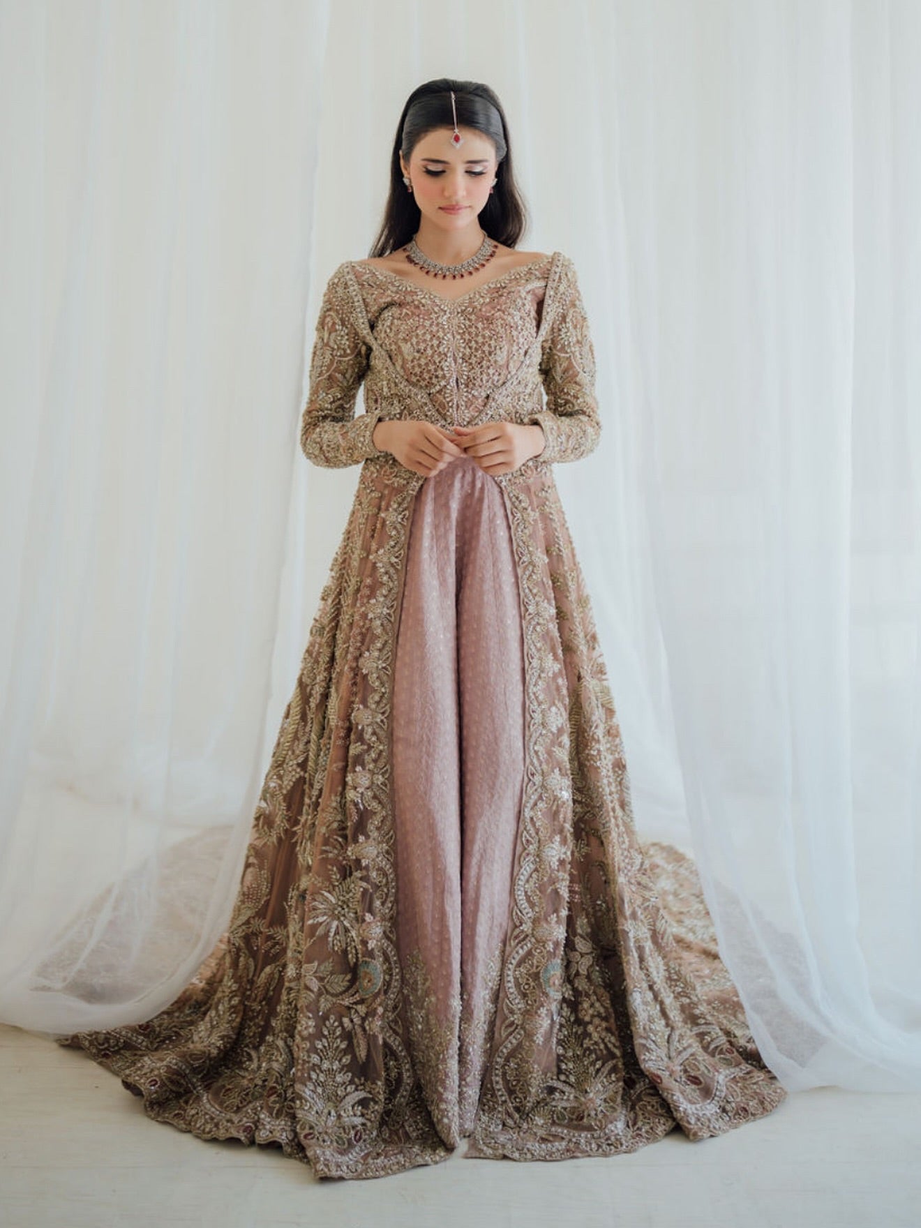 Suffuse Brown Hooks- SUF06