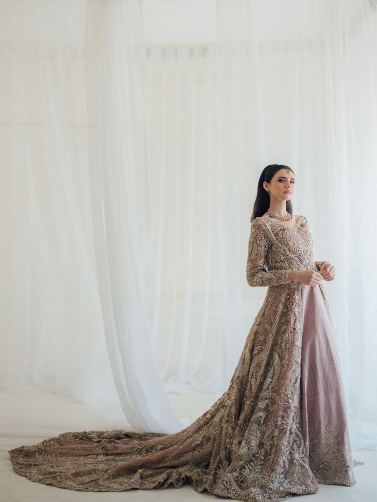 Suffuse Brown Hooks- SUF06