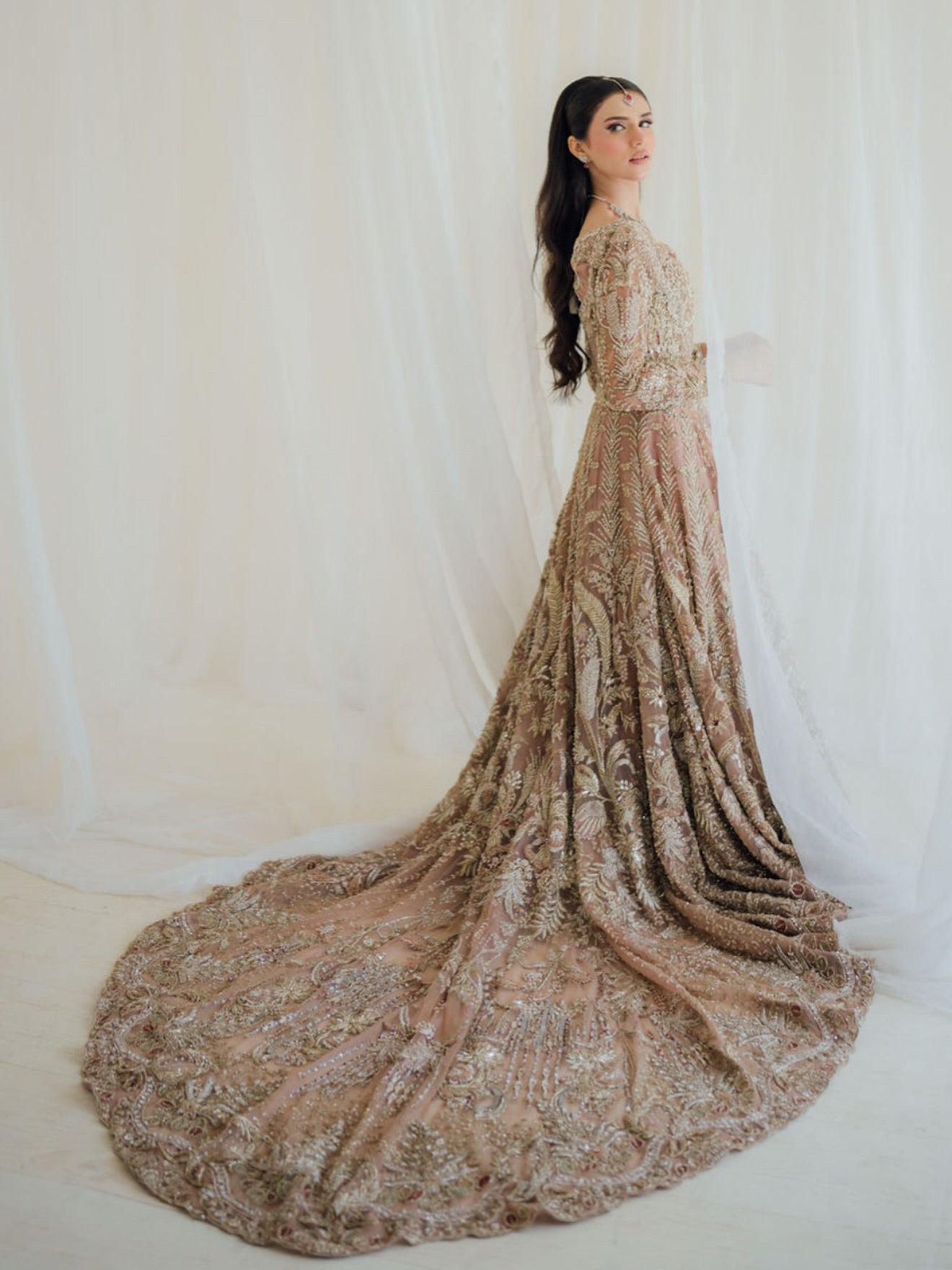 Suffuse Brown Hooks- SUF06