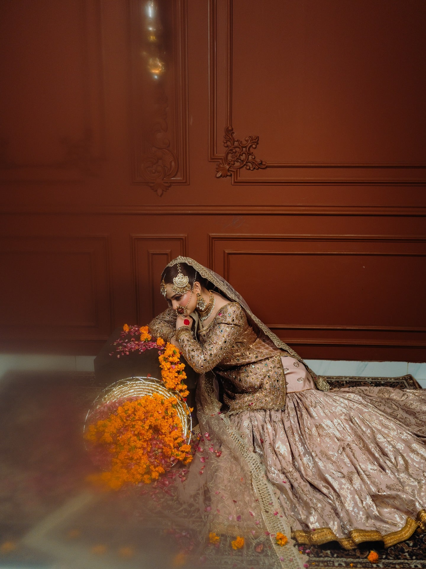 MOHSIN NAVEED RANJHA MIRROR GHARARA