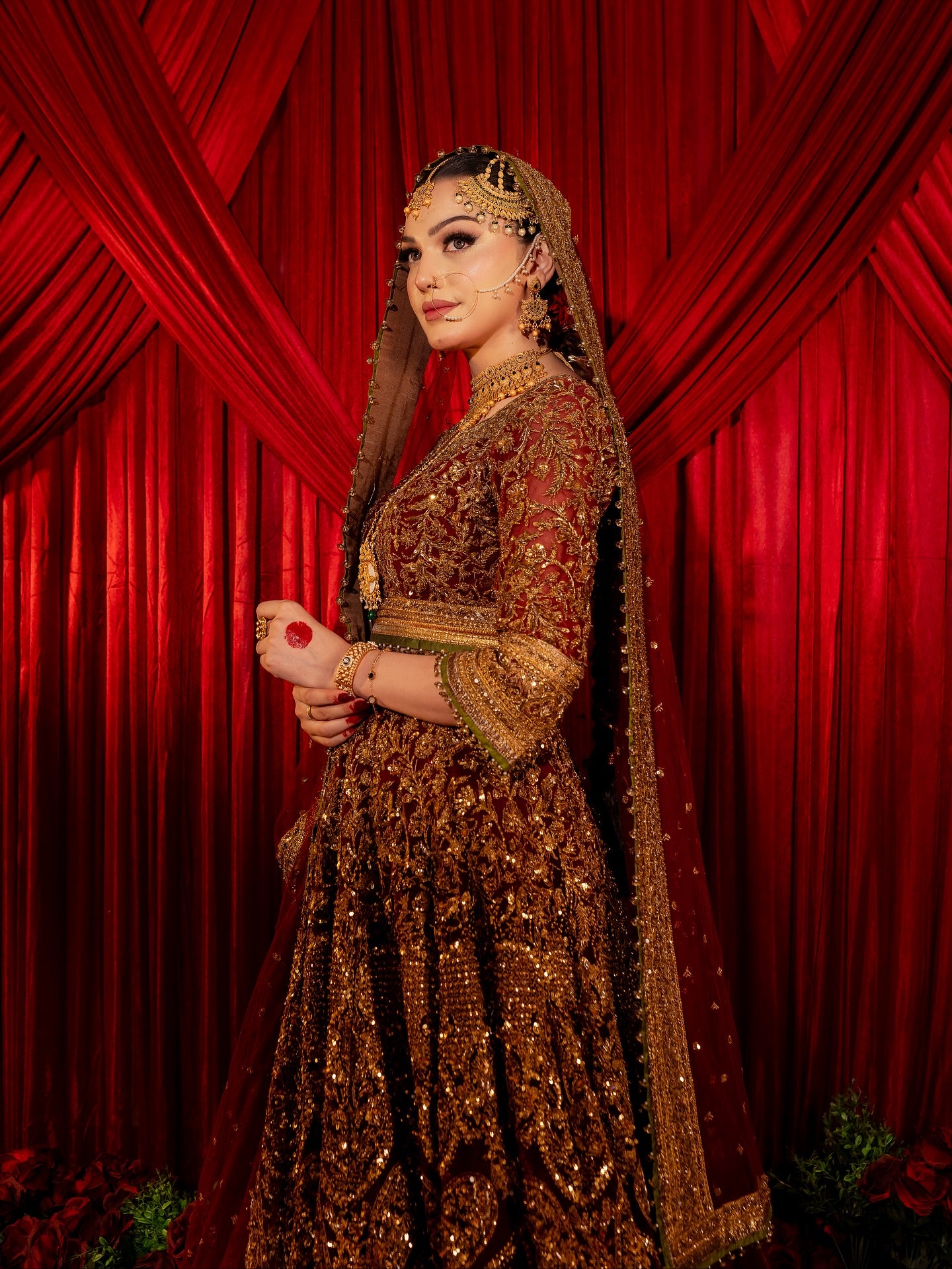 FAHAD HUSSAYN MAROON LEHNGA CHOLI-FM01