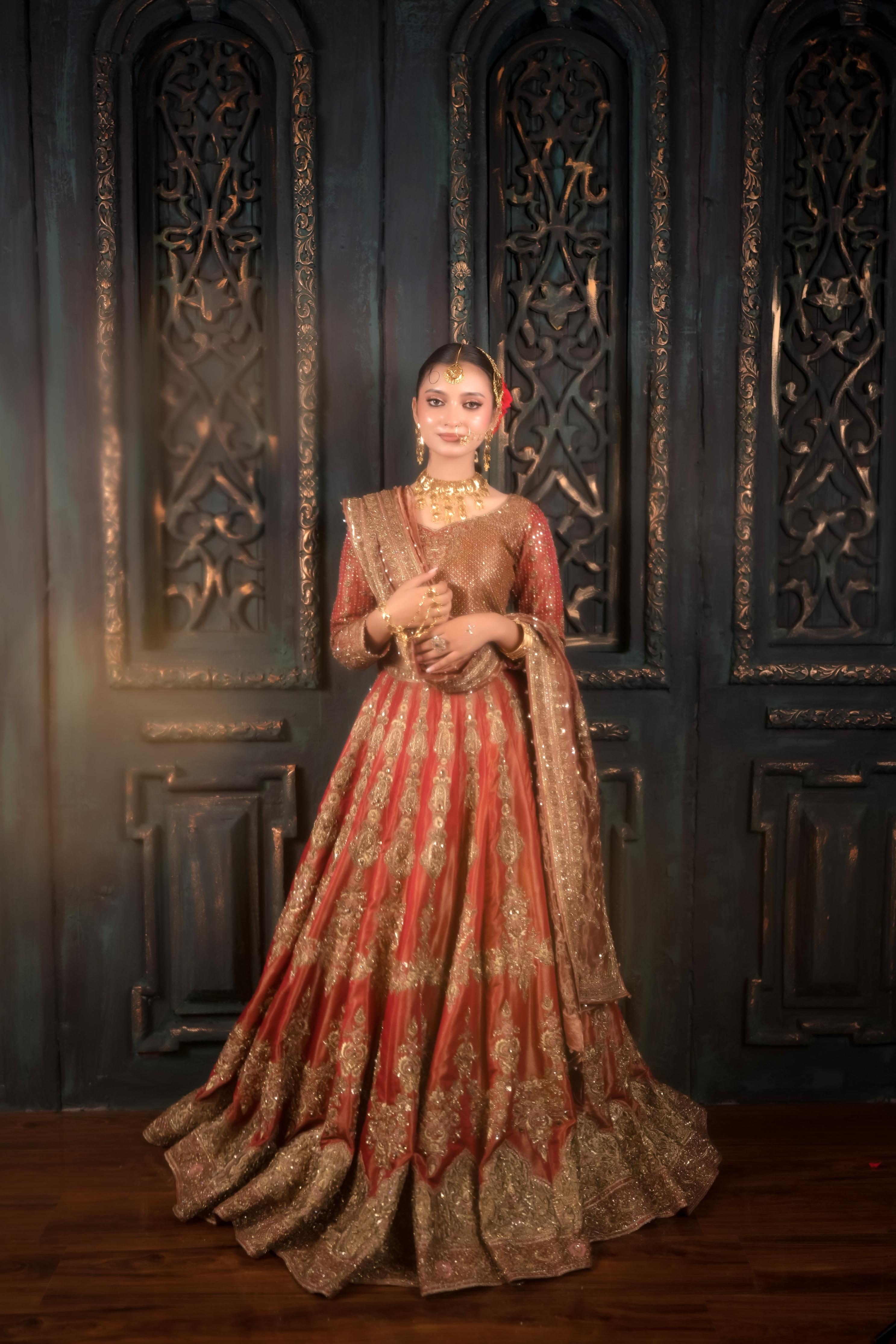 FAIZA SAQLAIN ZAAVIYA- FS08 - Sassy Brides