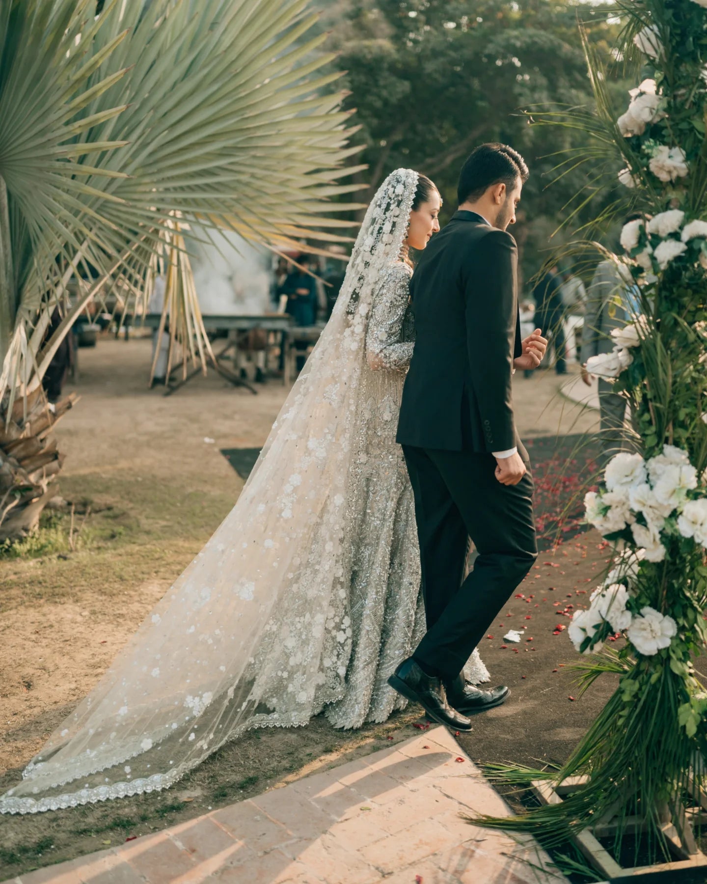 Hammad Ur Rehman Walima Dress-HU01