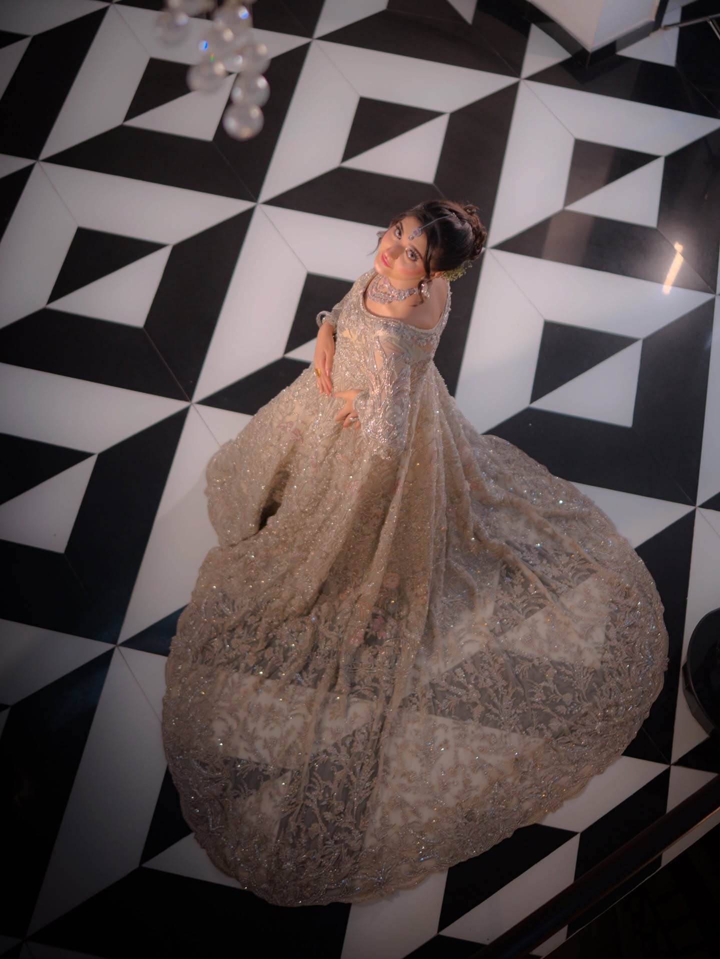 Suffuse Grey Frill-SUF12