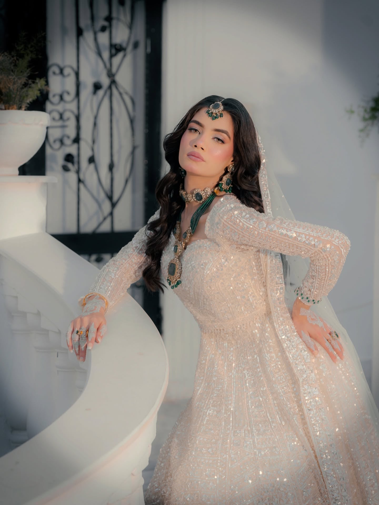 Seema Gujral Formal-SJ01